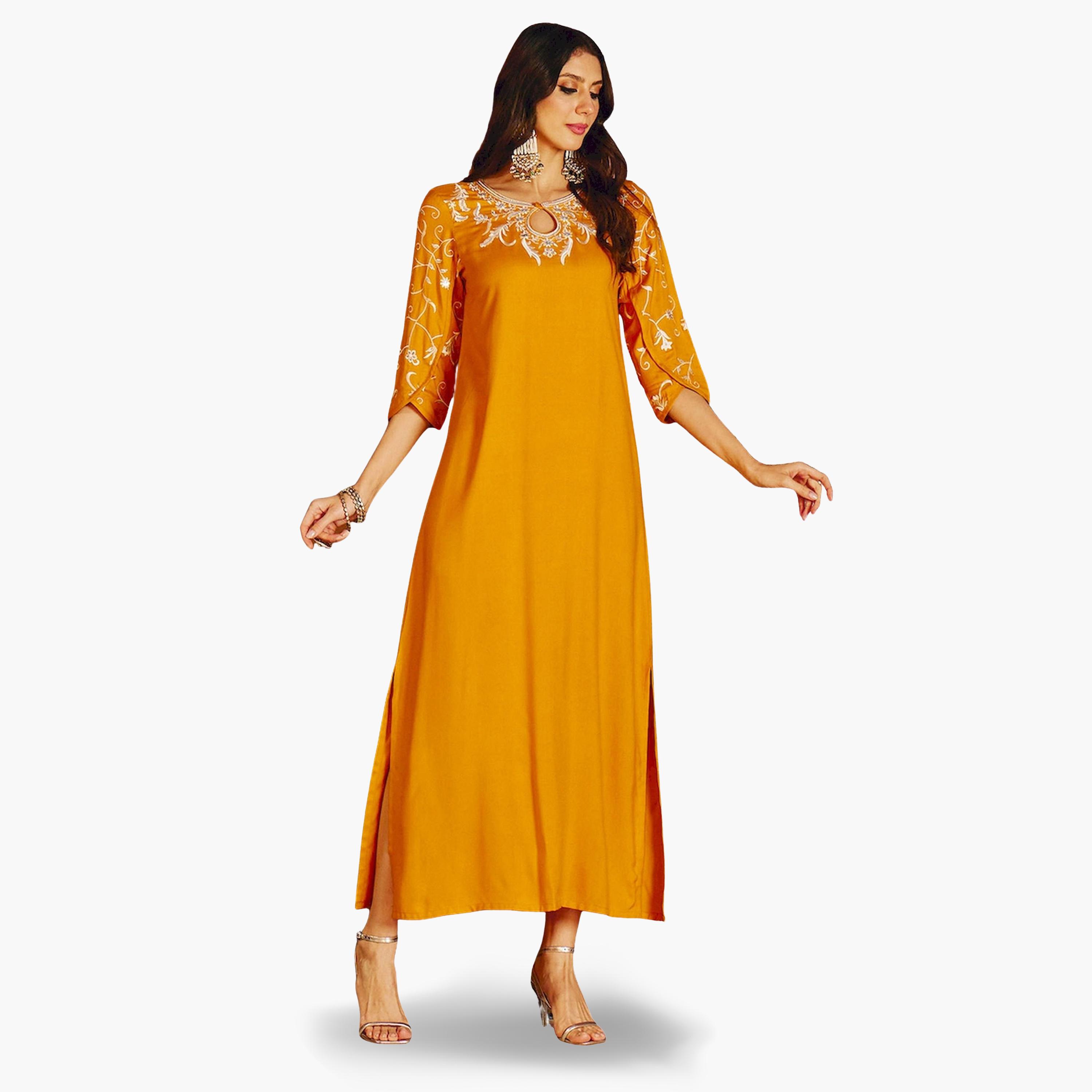 ساسافراس × ستايلي - فستان ماكسي مطرز لون الخردل تصميم A-women-clothing-ethnicwear-dresses-image-2