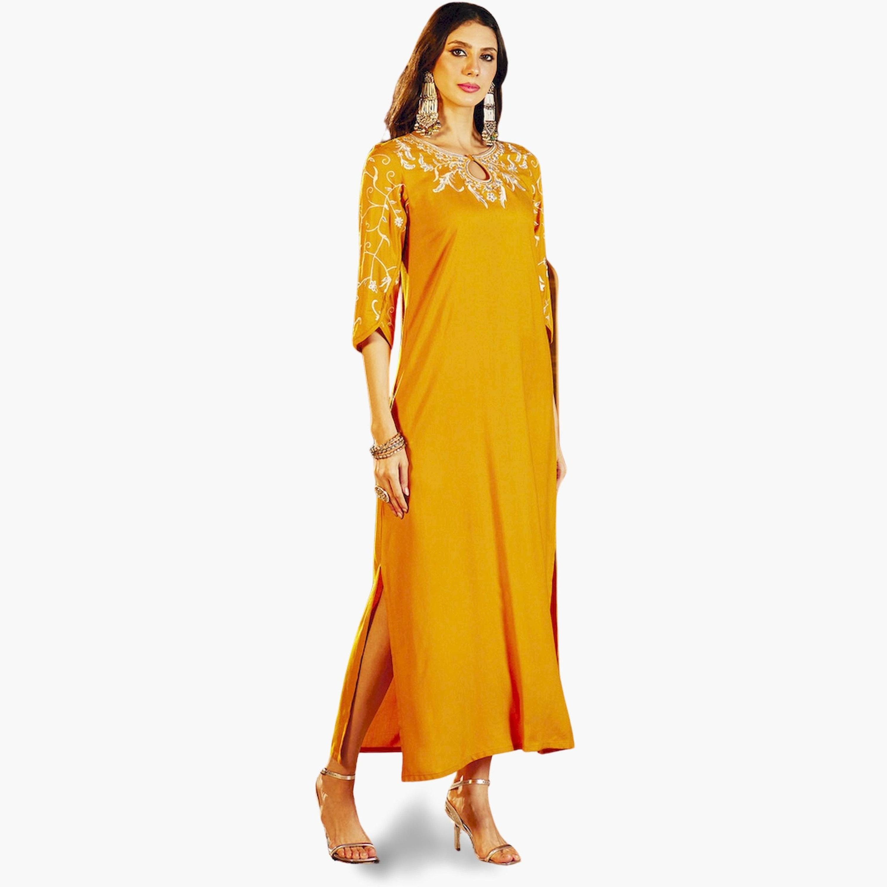 ساسافراس × ستايلي - فستان ماكسي مطرز لون الخردل تصميم A-women-clothing-ethnicwear-dresses-image-3