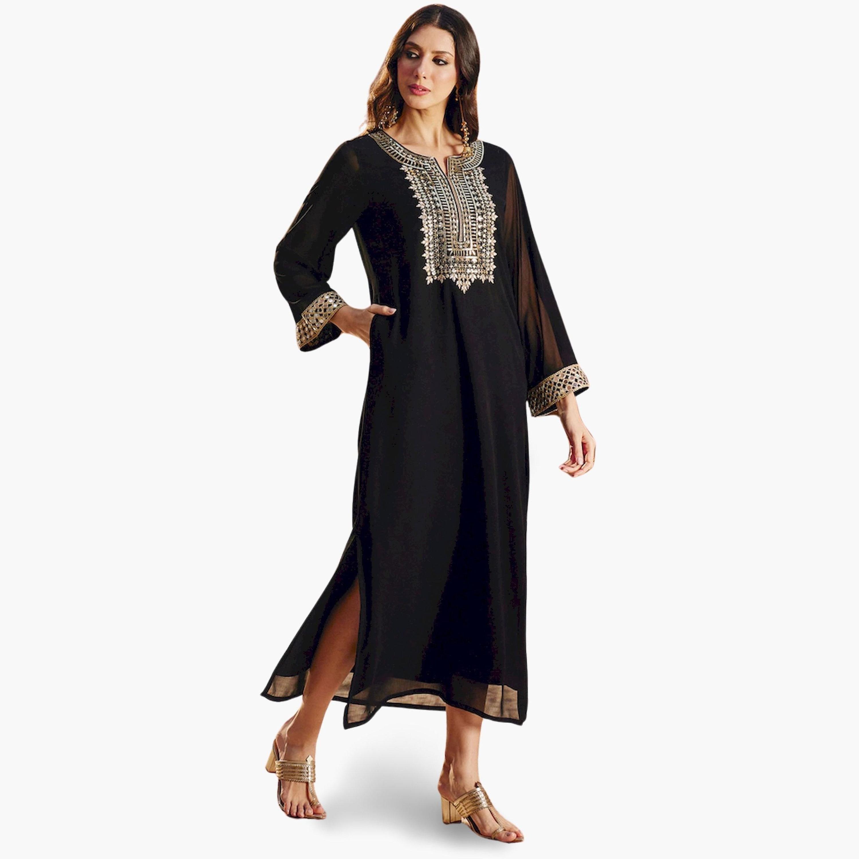 ساسافراس × ستايلي - فستان ماكسي أسود تطريز ذهبي تصميم A-women-clothing-ethnicwear-dresses-image-1