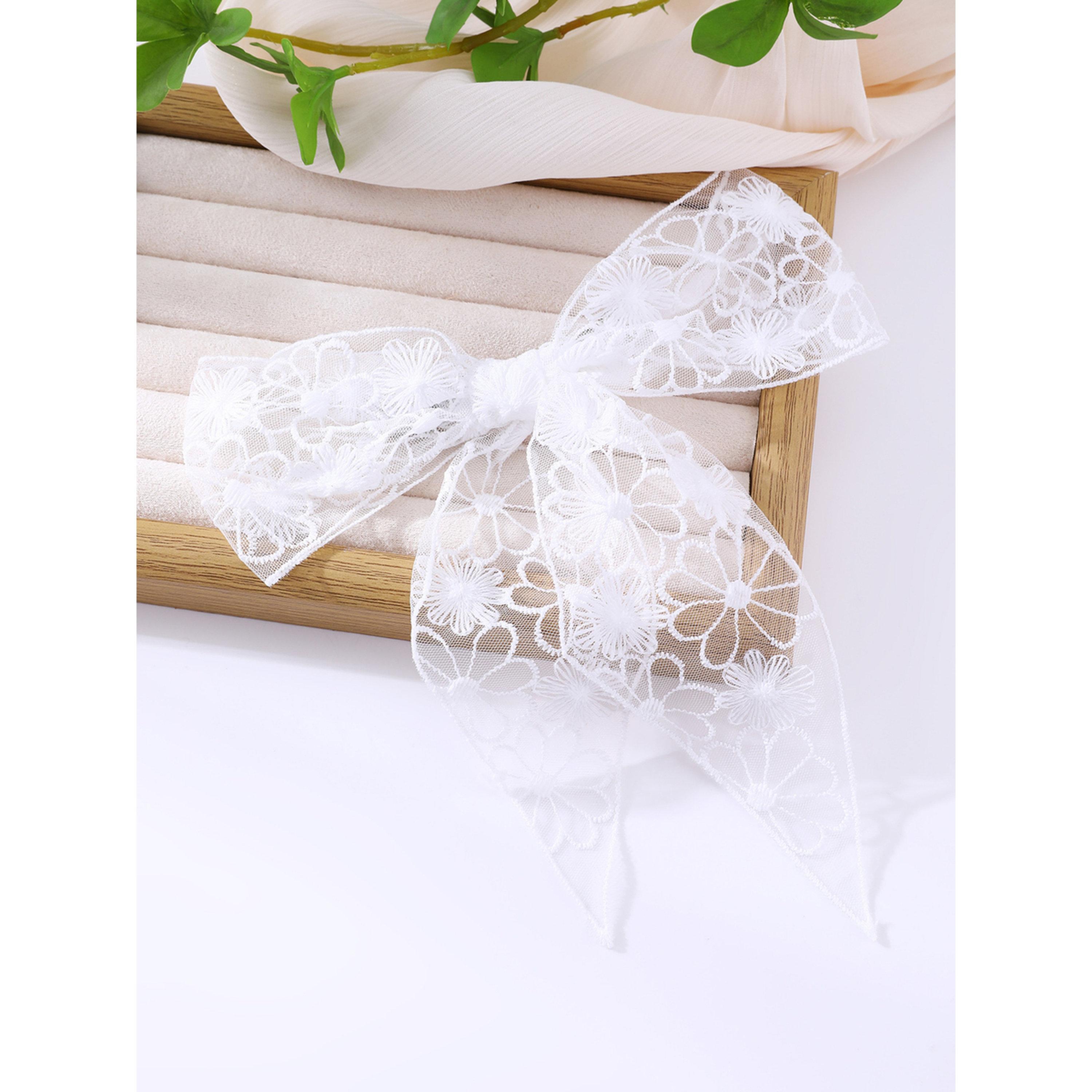 مشبك شعر بفيونكة دانتيل أبيض-women-hairaccessories-clips-image-3