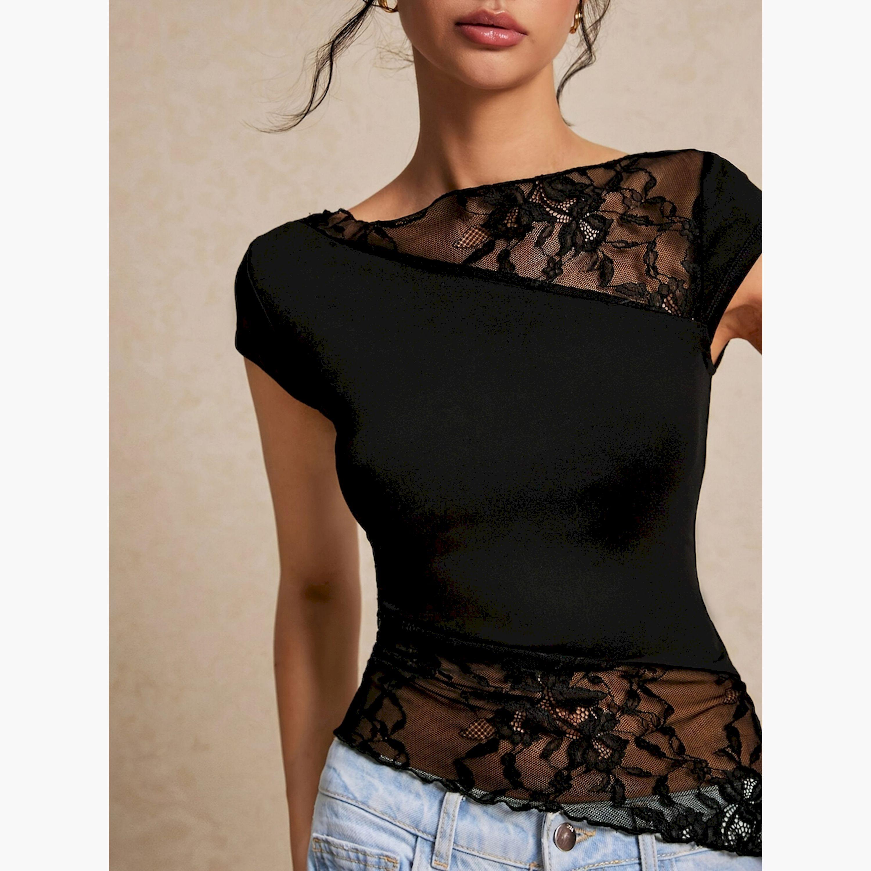 بلوزة سادة بأكمام قصيرة وتفاصيل دانتيل-women-clothing-shirtsandblouses-blouses-image-4