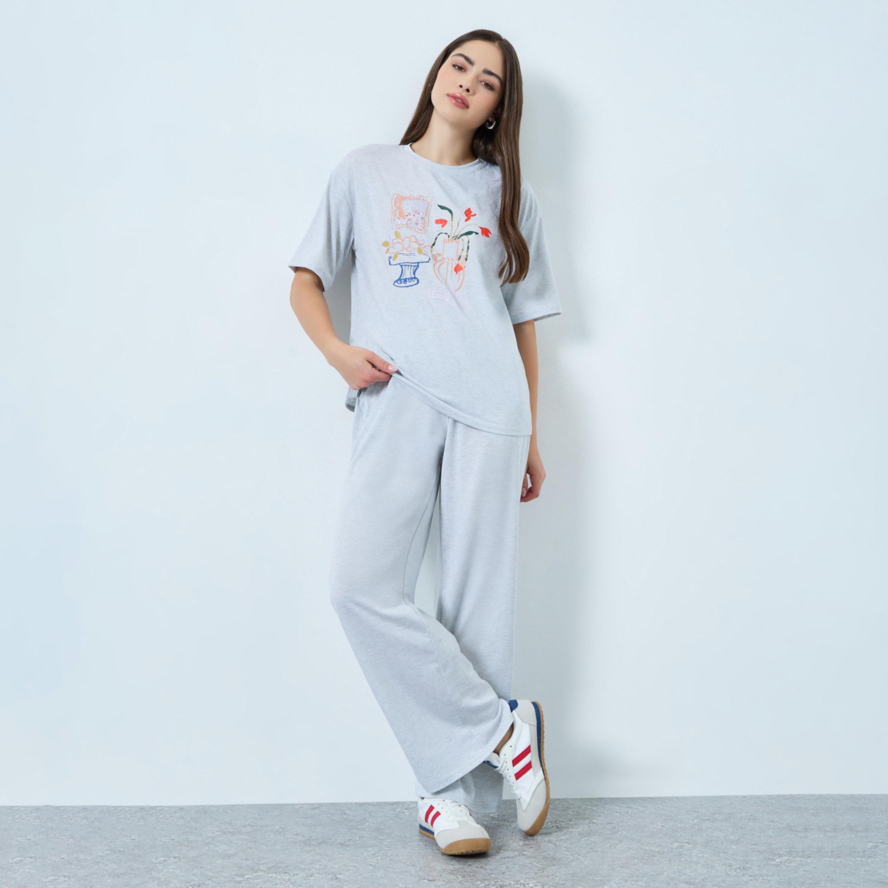 Styli Grey Printed T-Shirt and Wide Leg Joggers Co-Ords-women-clothing-coordsets-image-1
