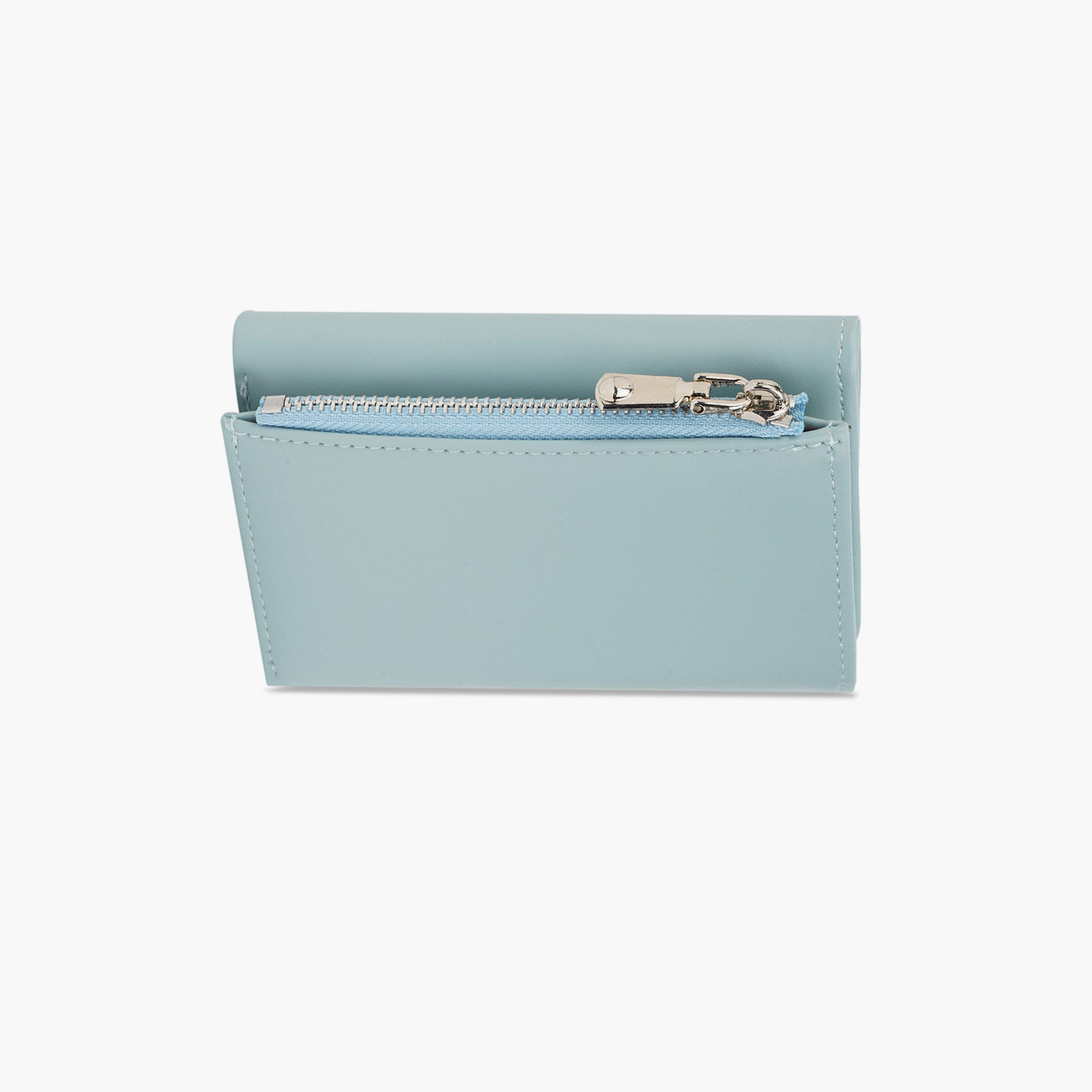 محفظة ثلاثية الطي بتفاصيل بارزة الملمس وجيب عملات-women-bagsandwallets-wallets-image-2