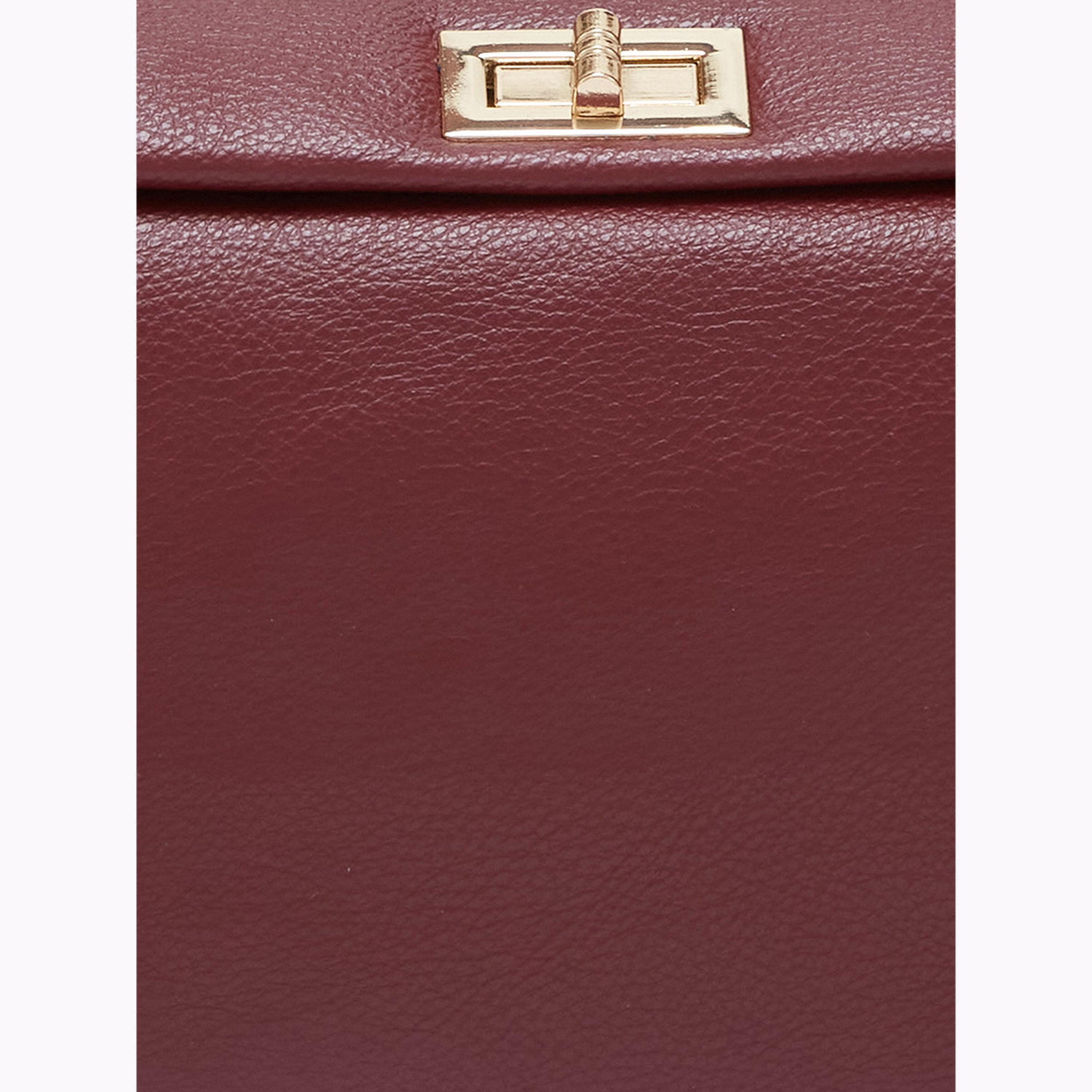 شنطة كتف مارون بمقبض مضفر-women-bagsandwallets-handbags-image-6