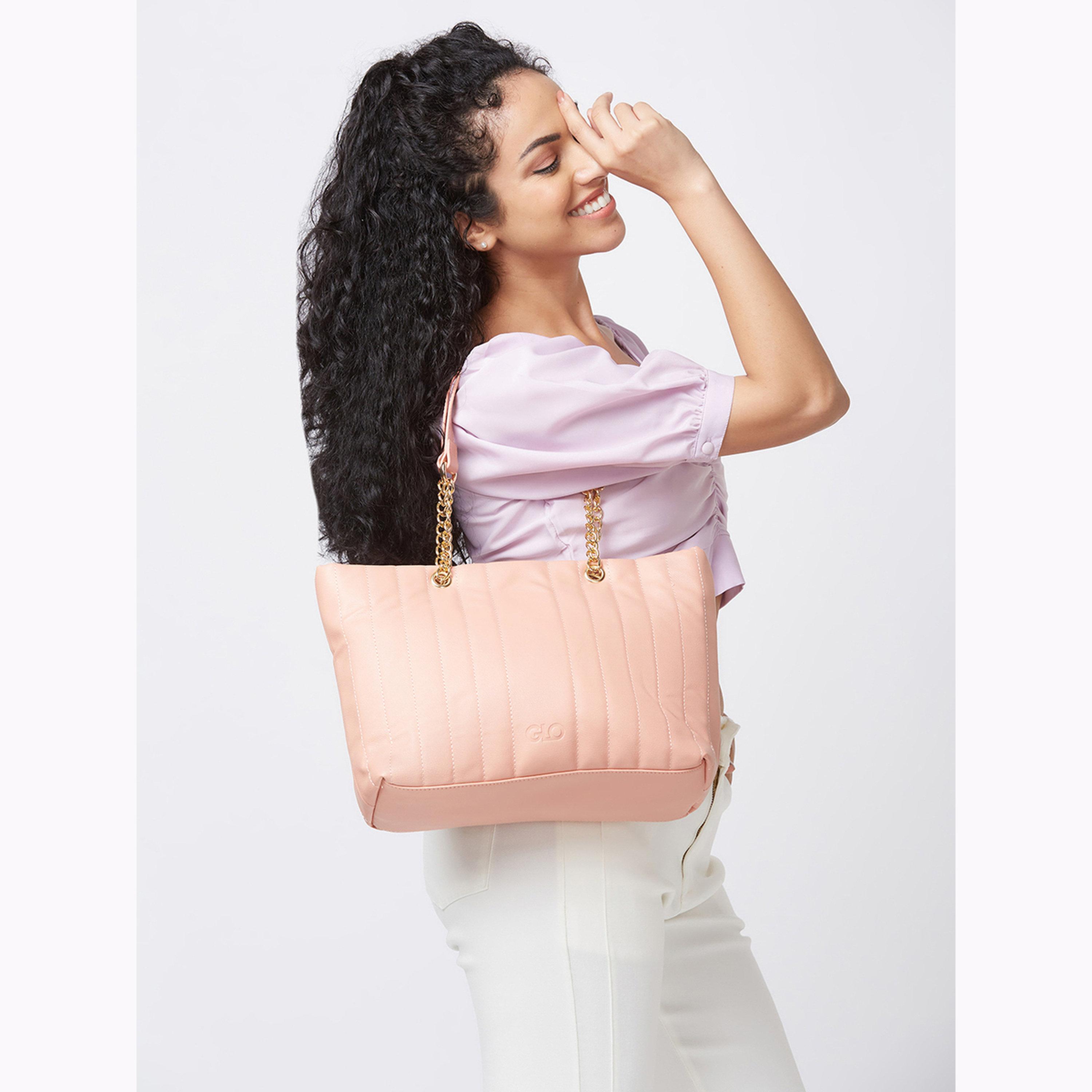 شنطة توت وردية بتصميم مبطن وأحزمة سلسلة-women-bagsandwallets-handbags-image-2