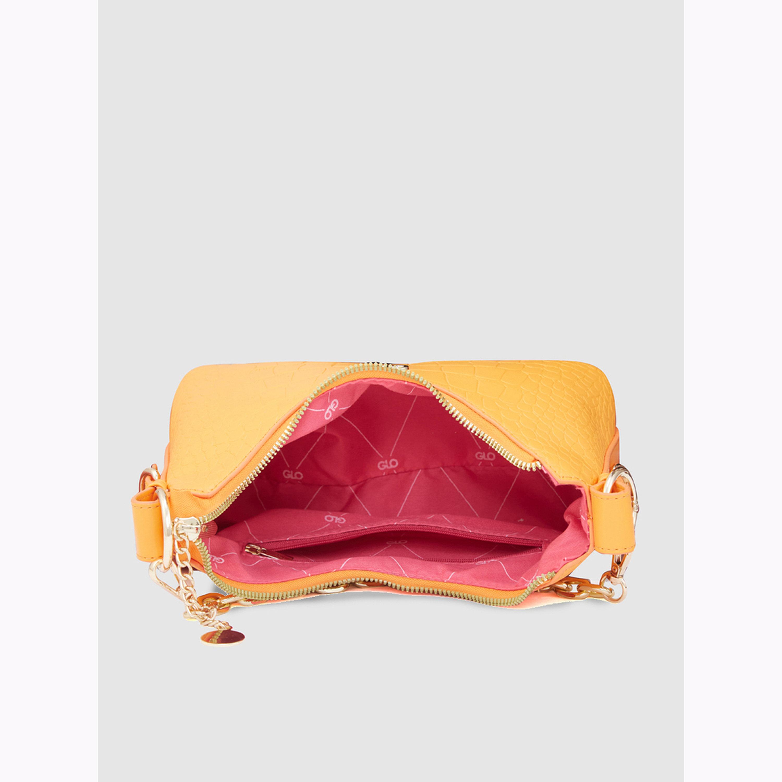 شنطة كتف بتفاصيل بارزة الملمس لون برتقالي-women-bagsandwallets-handbags-image-5