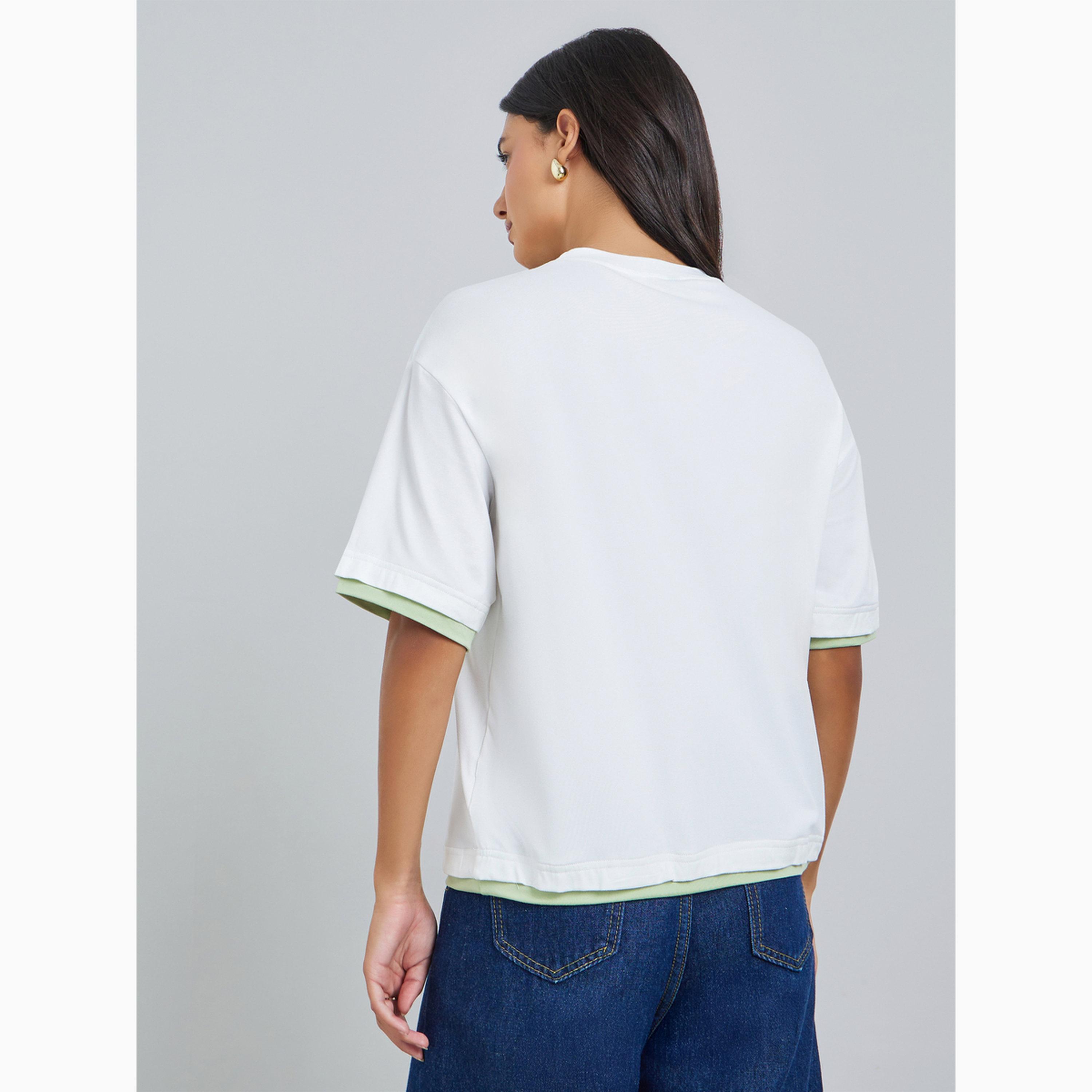 Styli White Solid Contrast Trim Oversized T-Shirt-women-clothing-tshirts-image-5