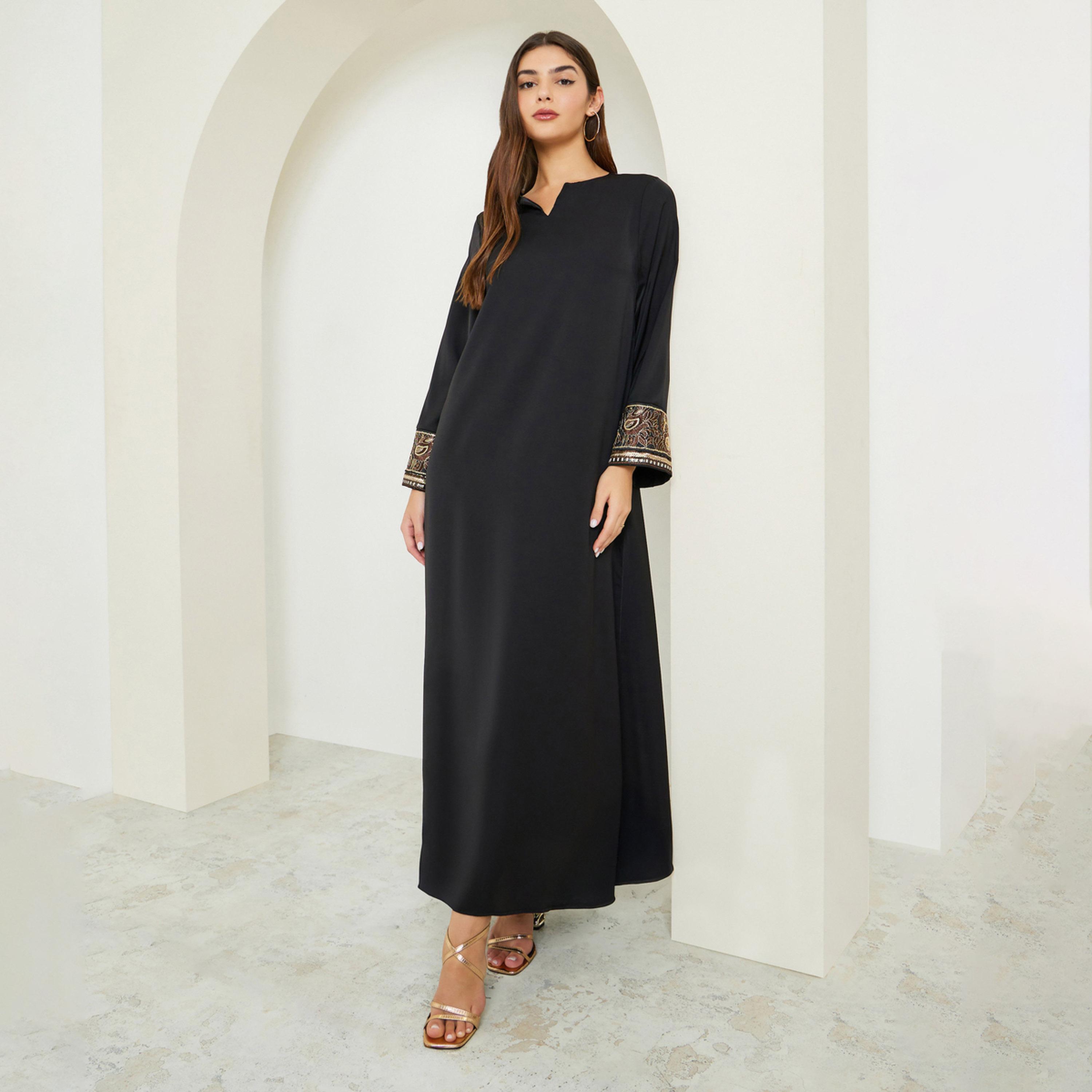 جلابية بياقة شق وتطريز على الأكمام-women-arabicclothing-jalabiyas-image-1