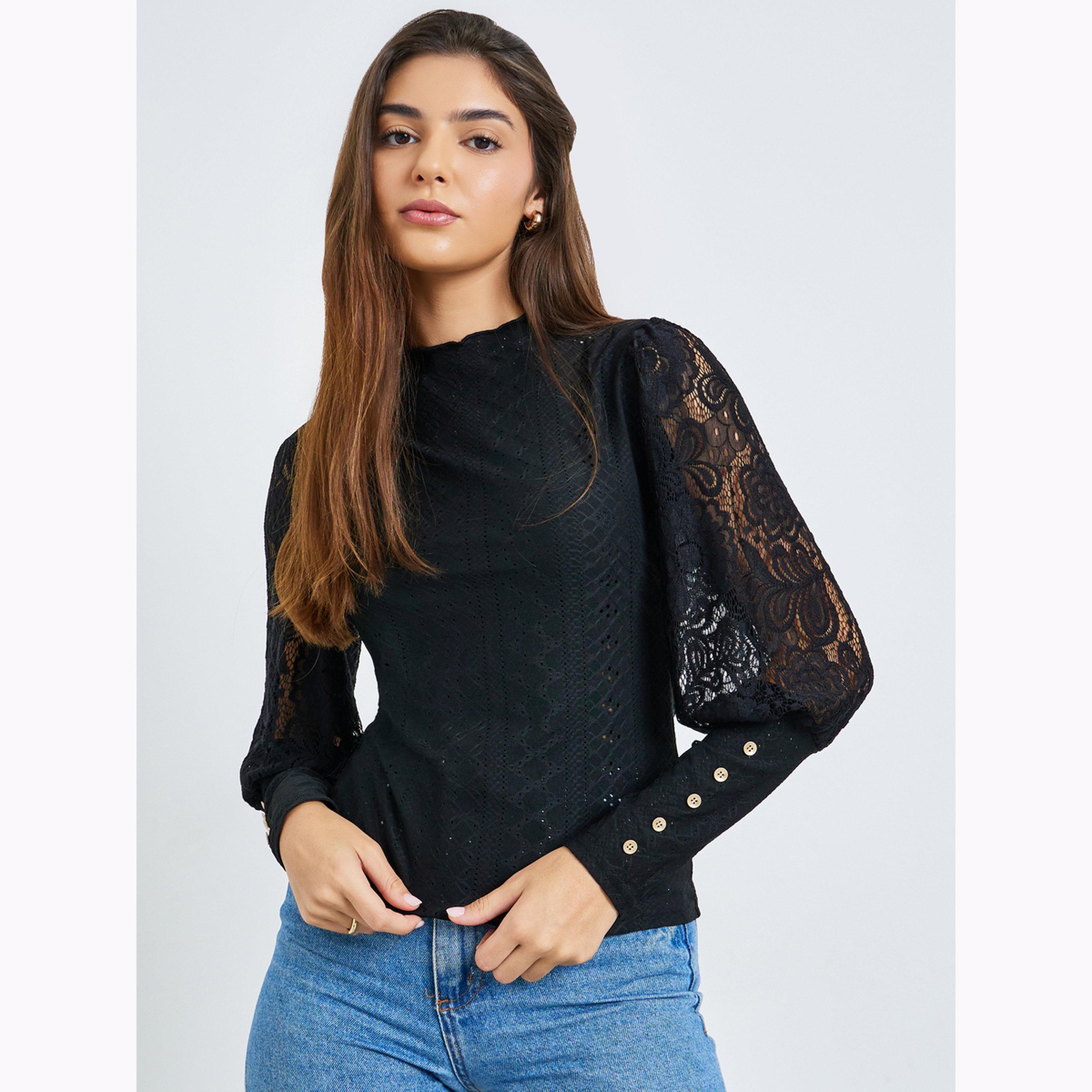 بلوزة بتفاصيل محبوكة ودانتيل مع أزرار-women-clothing-shirtsandblouses-blouses-image-1