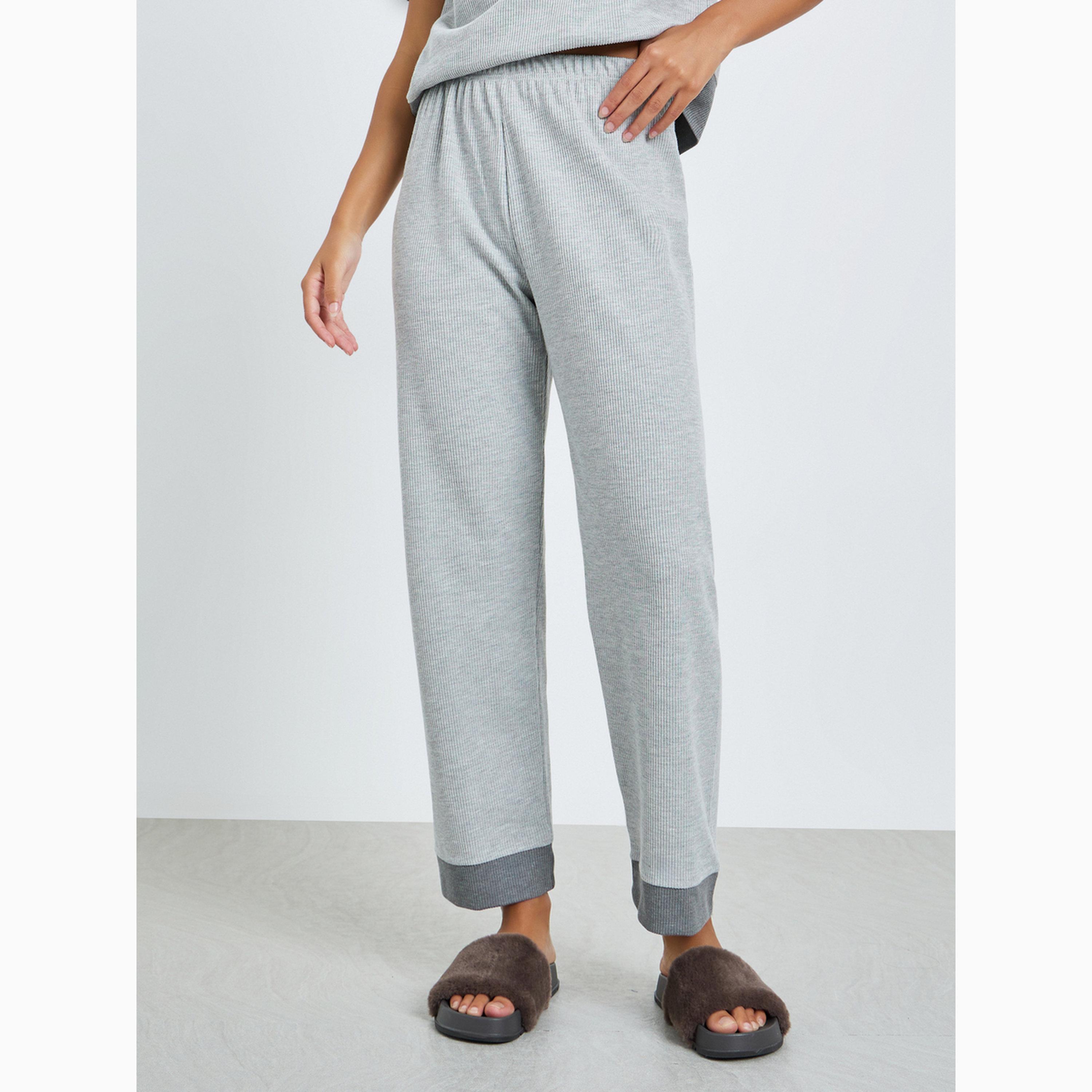 Styli Grey Ribbed Contrast Hem T-Shirt and Pyjama Pants Set-women-clothing-nightwear-pyjamas-longsets-image-4
