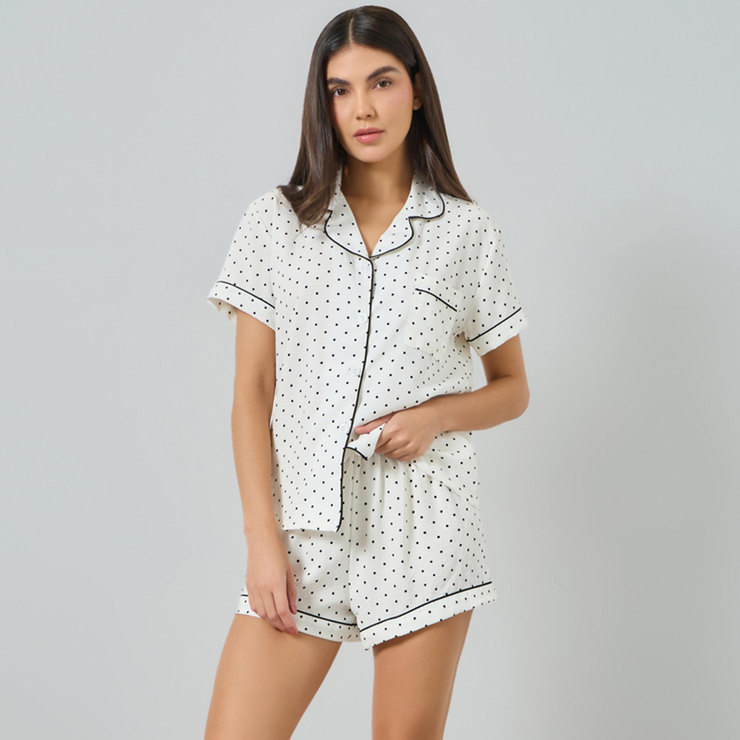 مجموعة من شورت وقميص بأزرار وطبعة نقاط بولكا-women-clothing-nightwear-pyjamas-shortsets-image-6