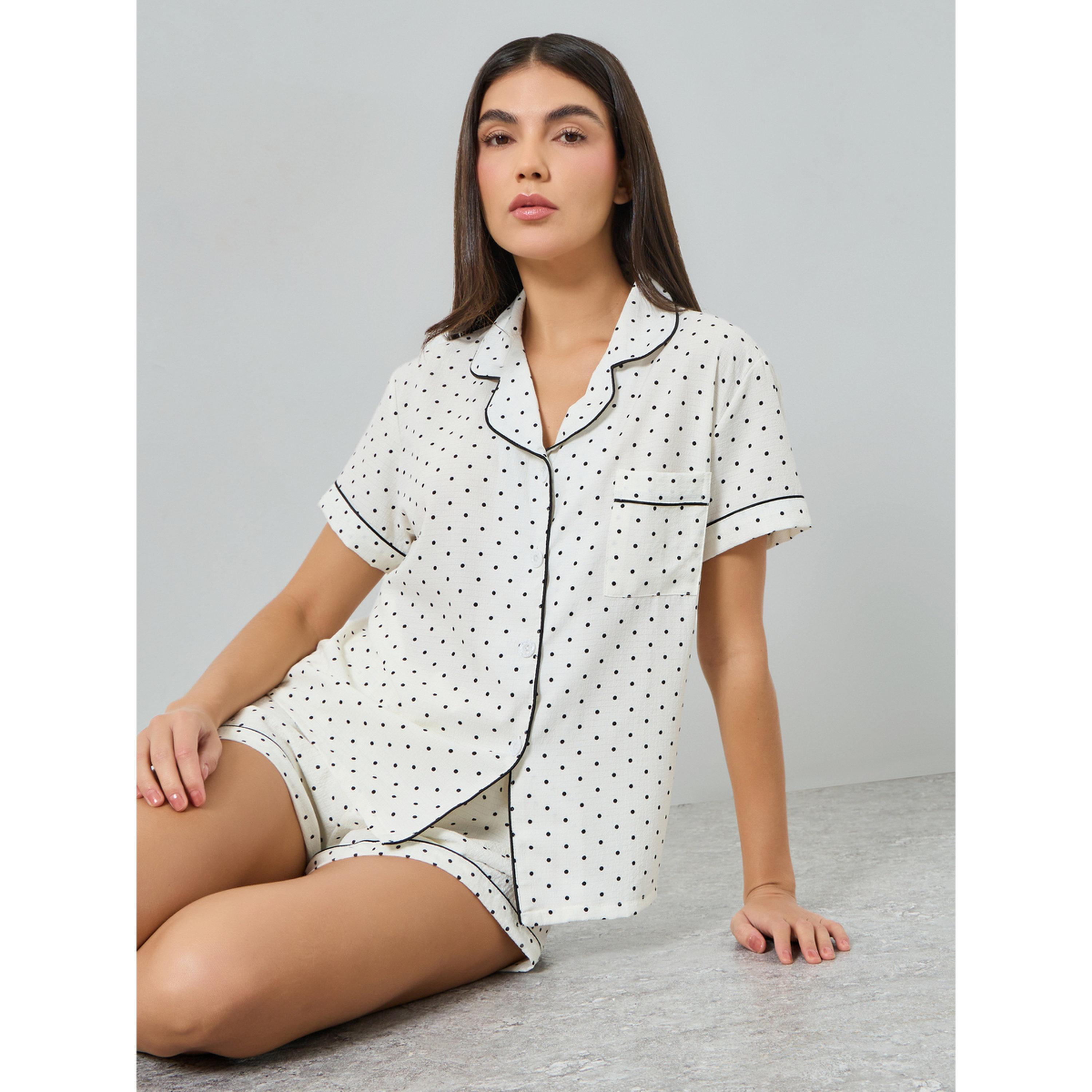 مجموعة من شورت وقميص بأزرار وطبعة نقاط بولكا-women-clothing-nightwear-pyjamas-shortsets-image-5