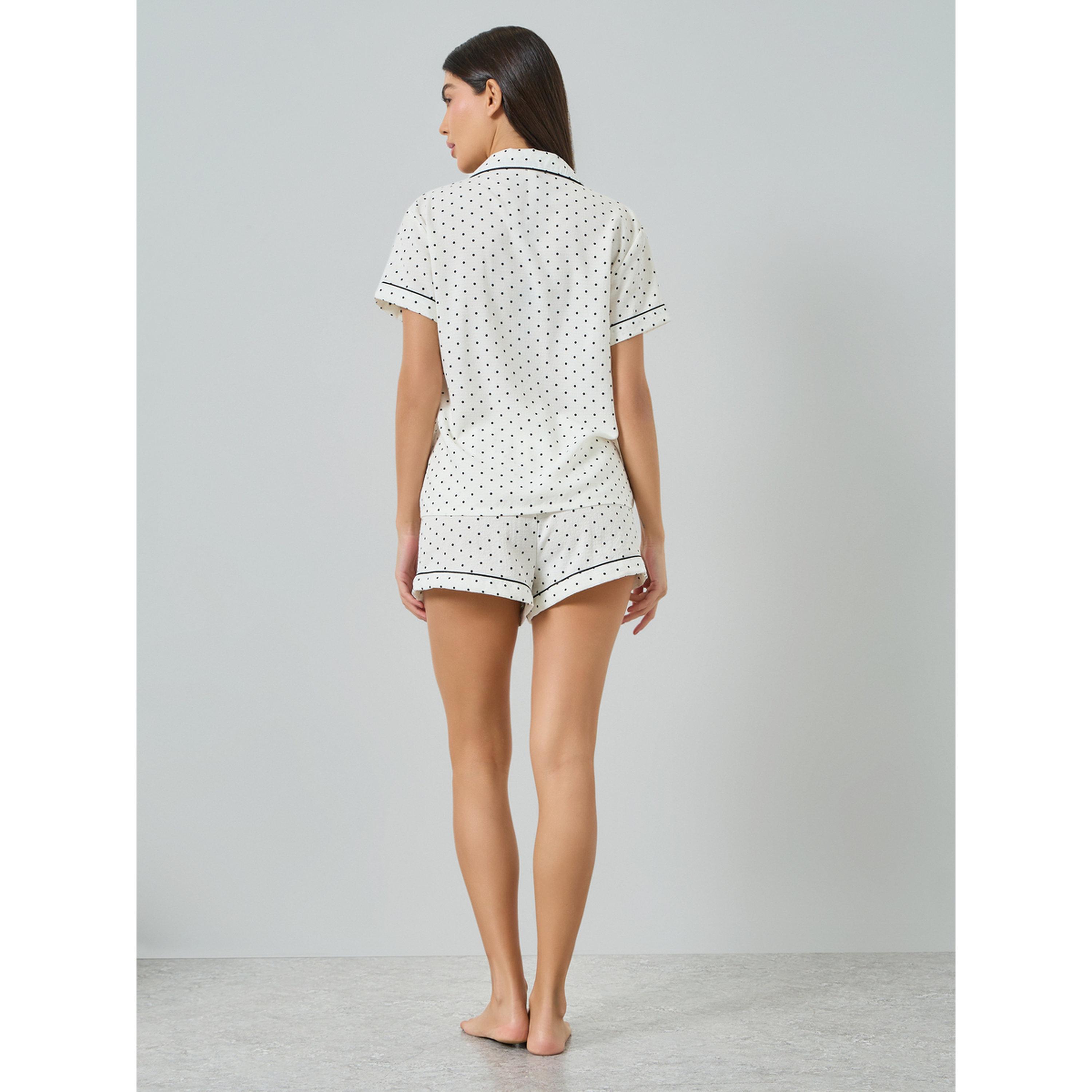 مجموعة من شورت وقميص بأزرار وطبعة نقاط بولكا-women-clothing-nightwear-pyjamas-shortsets-image-3