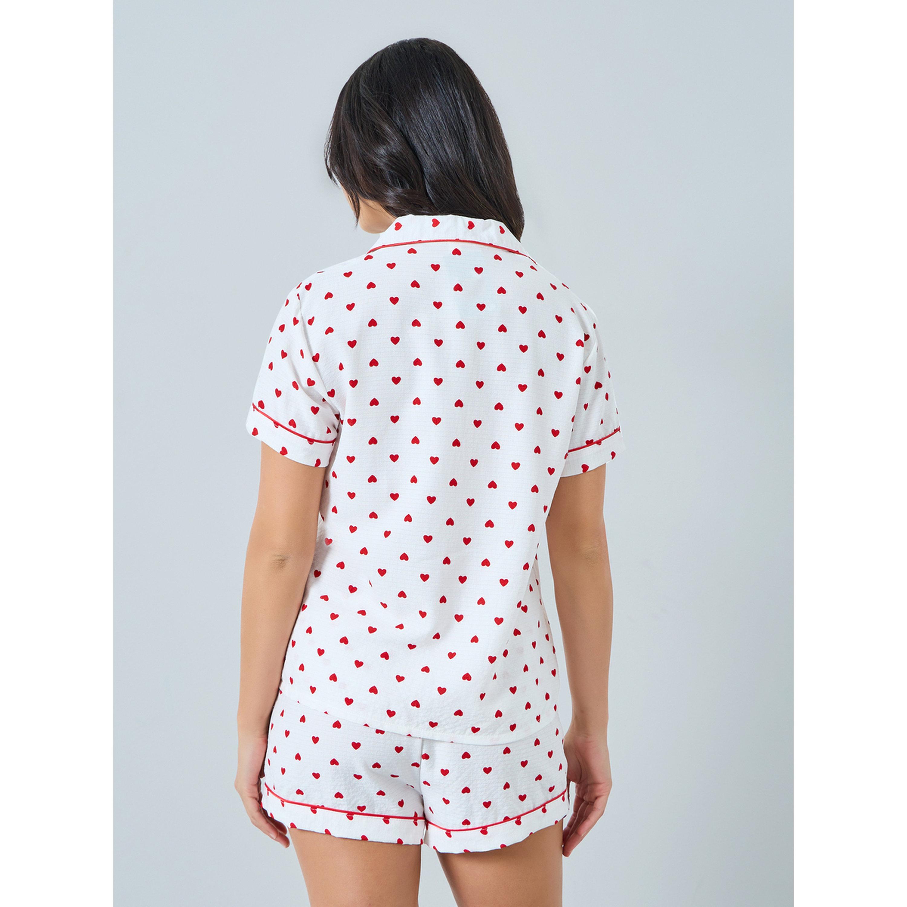 مجموعة من شورت وبلوزة بطبعة قلوب-women-clothing-nightwear-pyjamas-shortsets-image-3