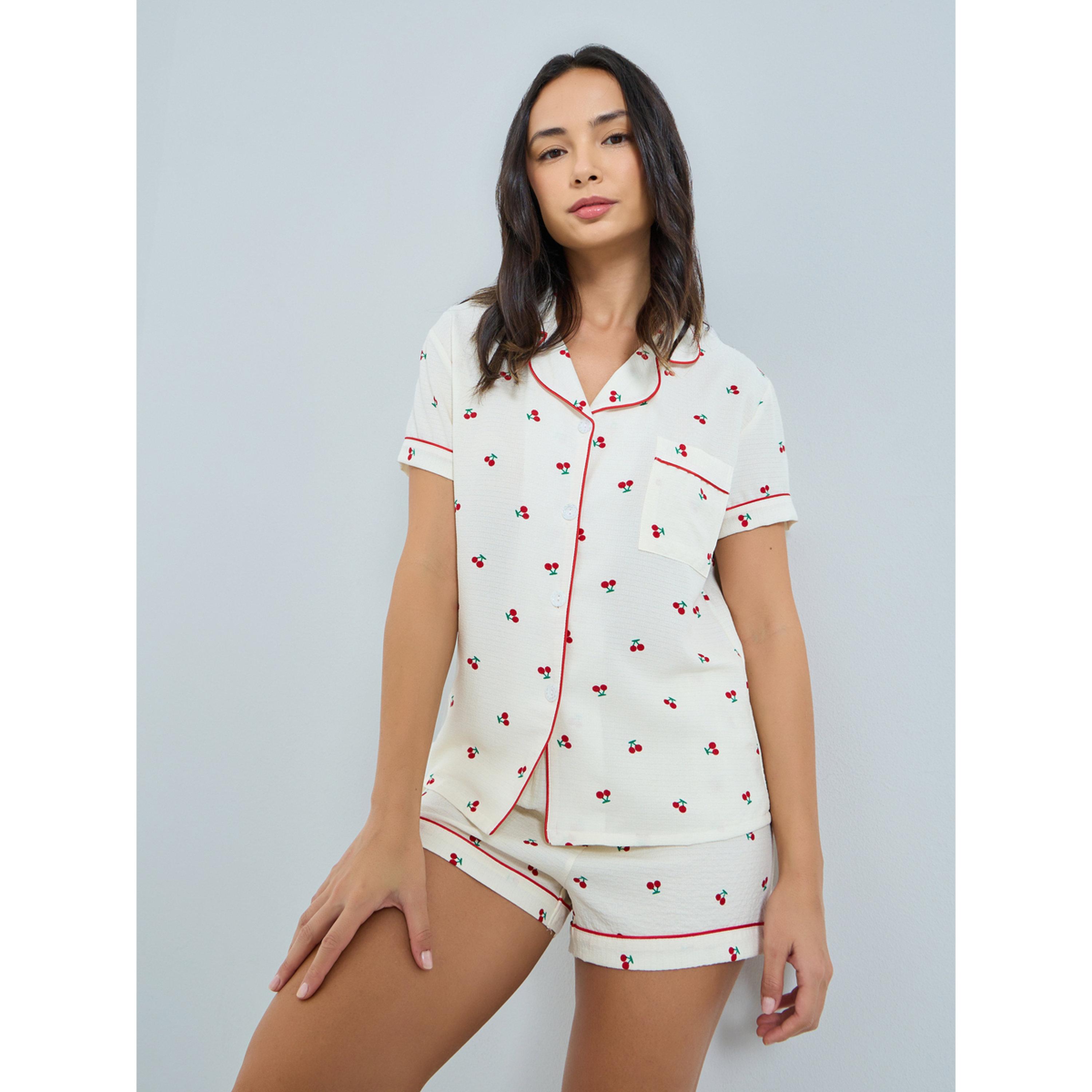 مجموعة من شورت وبلوزة بطبعة كرز-women-clothing-nightwear-pyjamas-shortsets-image-3