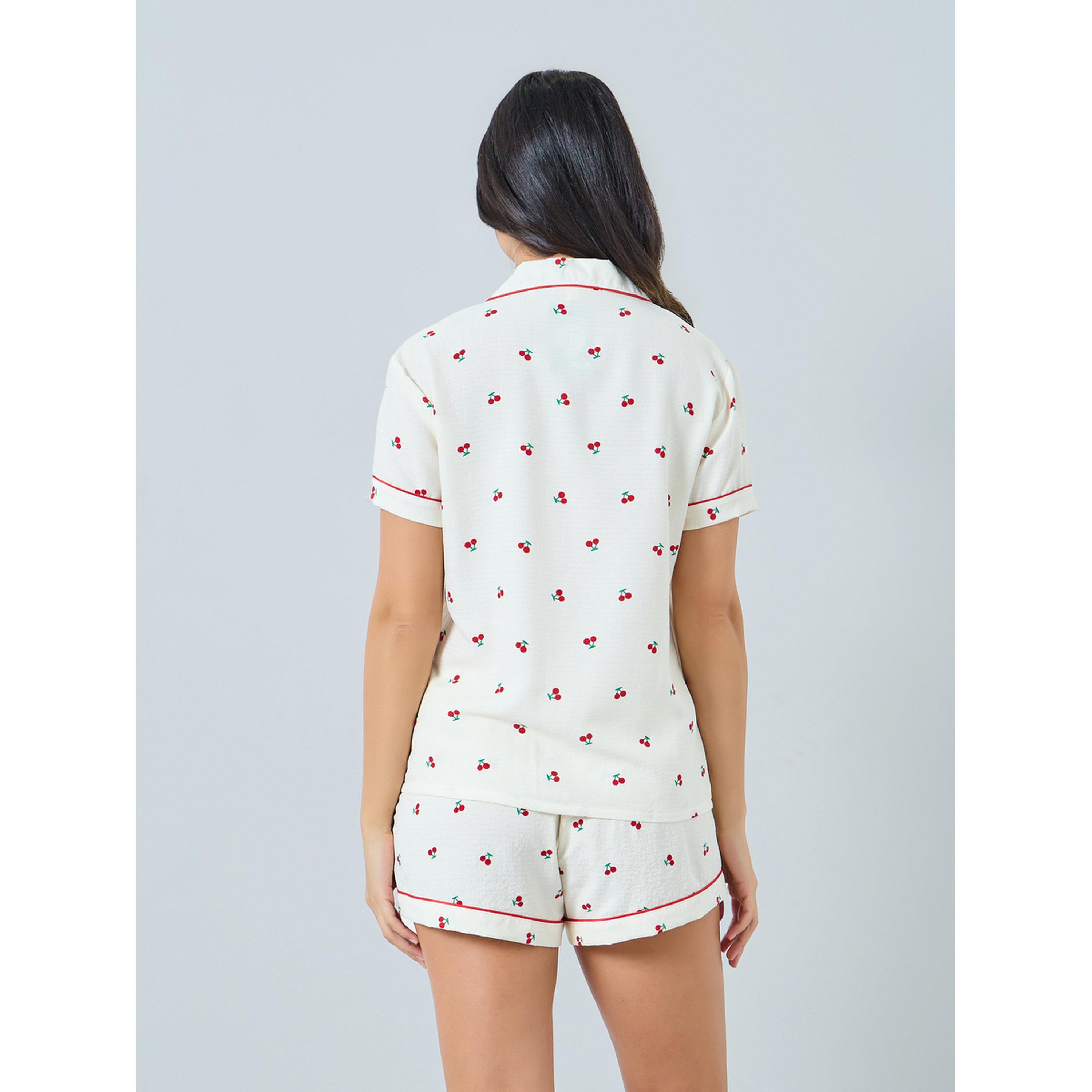 مجموعة من شورت وبلوزة بطبعة كرز-women-clothing-nightwear-pyjamas-shortsets-image-3