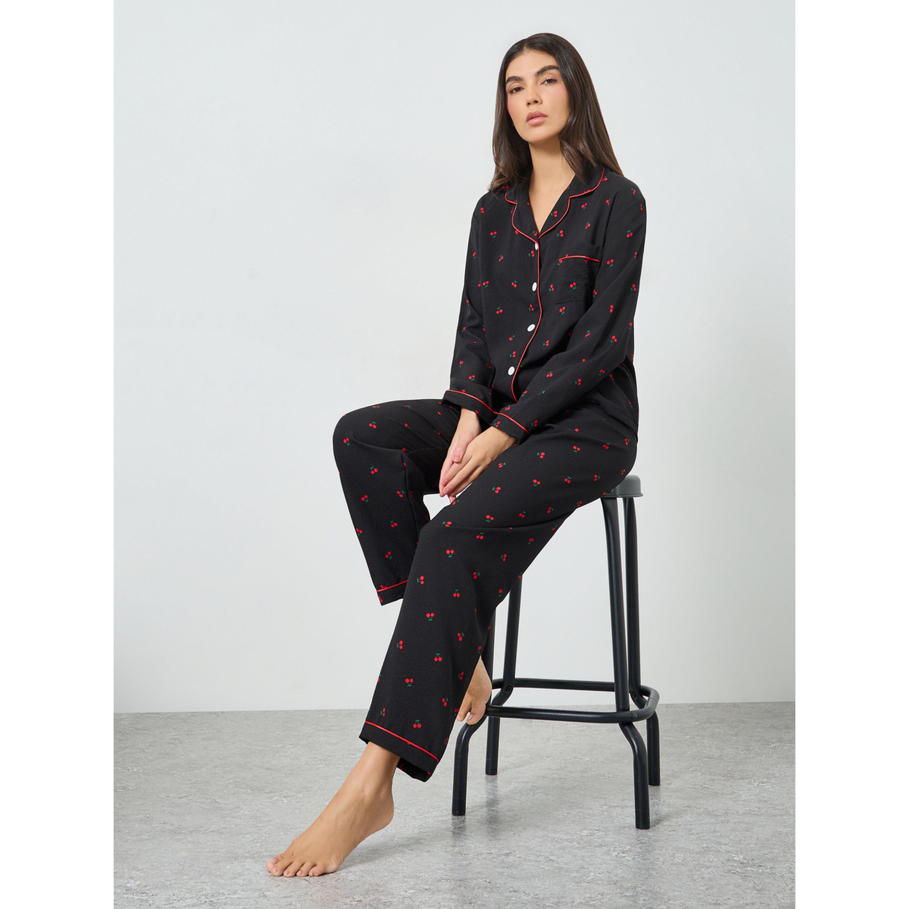 طقم بيجاما من بنطال وبلوزة بطبعة كرز-women-clothing-nightwear-pyjamas-longsets-image-2