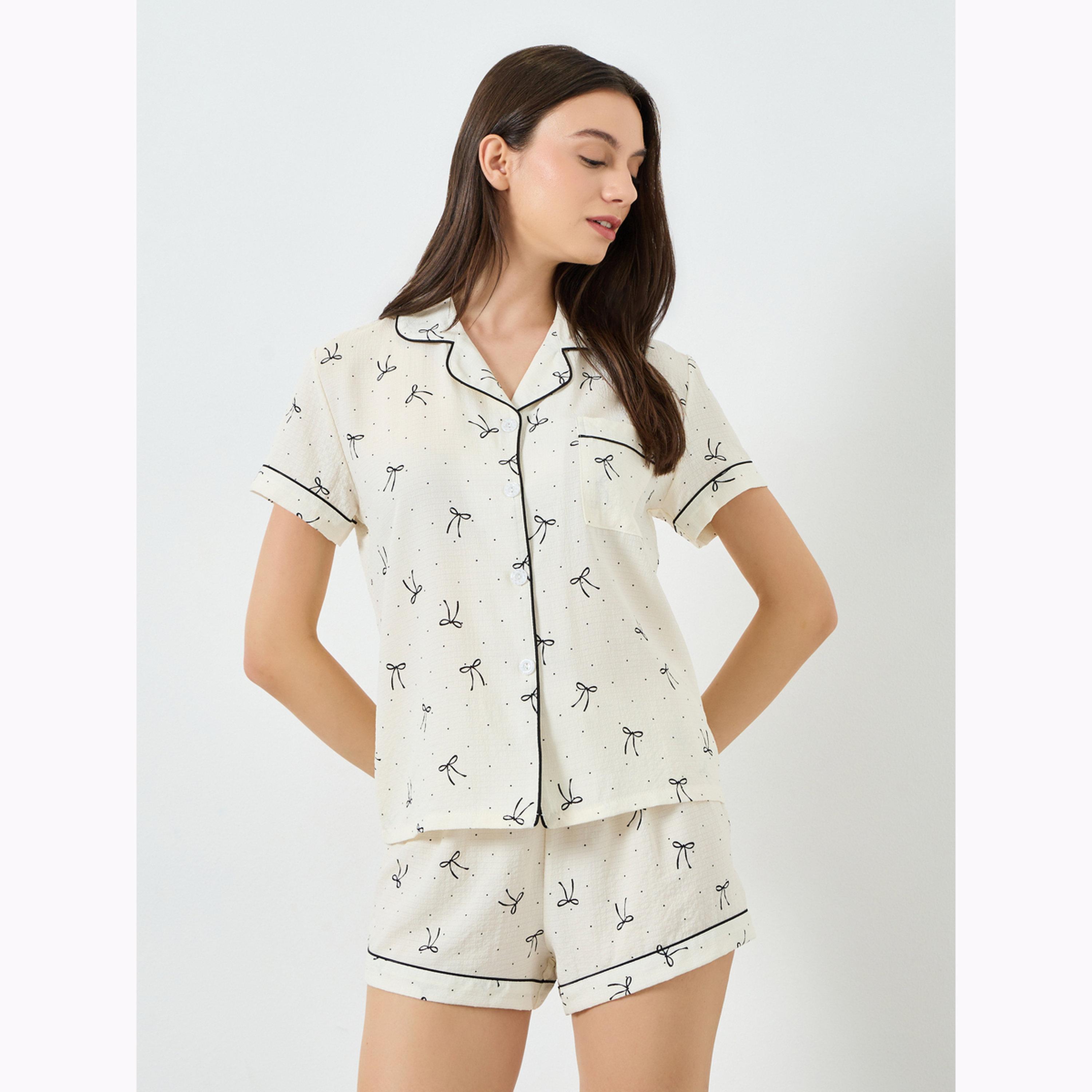 طقم بيجاما من شورت وبلوزة بأكمام قصيرة وطبعات كاملة-women-clothing-nightwear-pyjamas-shortsets-image-5