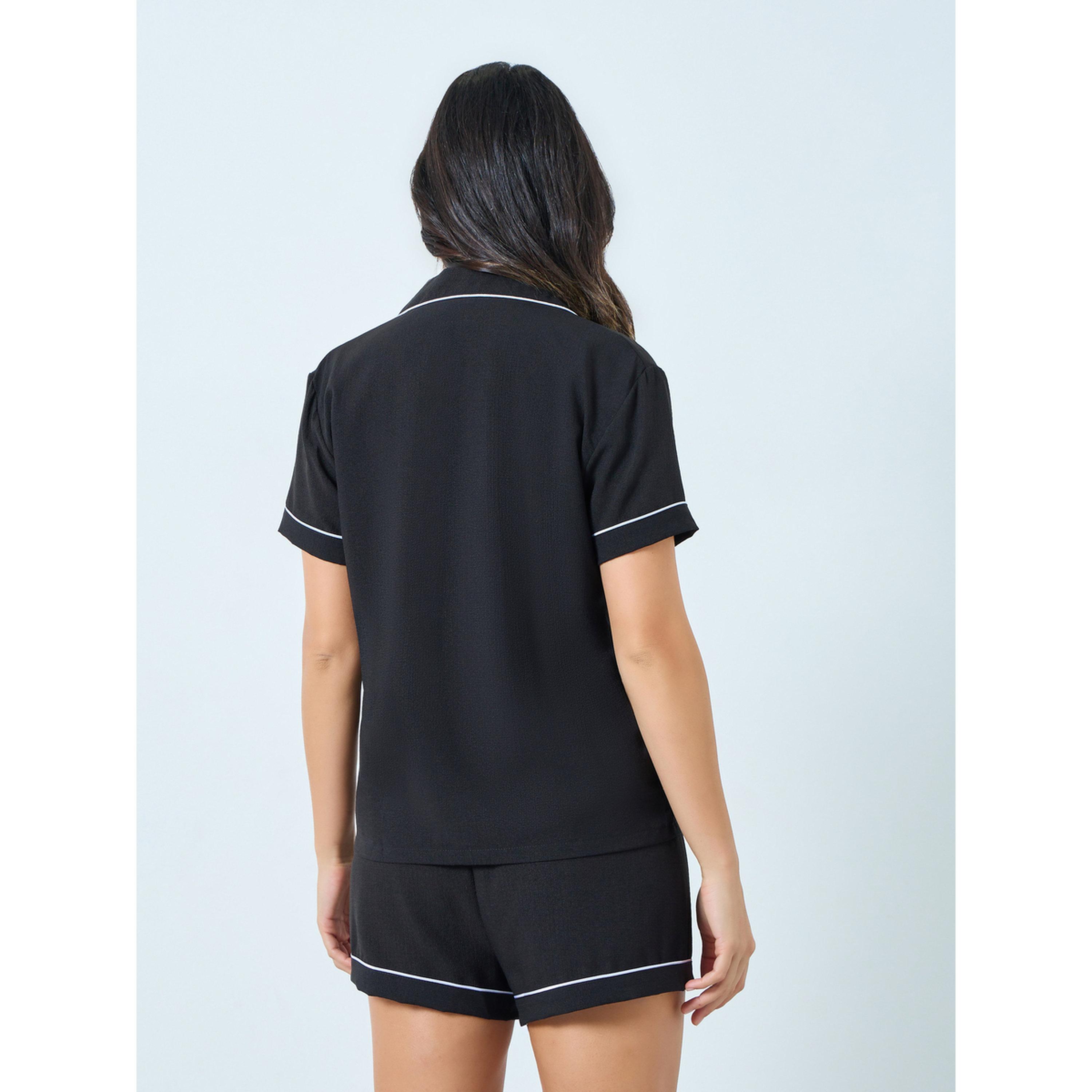 مجموعة من 3 قطع شورت وبلوزة بأزرار وتفاصيل أنابيب-women-clothing-nightwear-pyjamas-shortsets-image-3