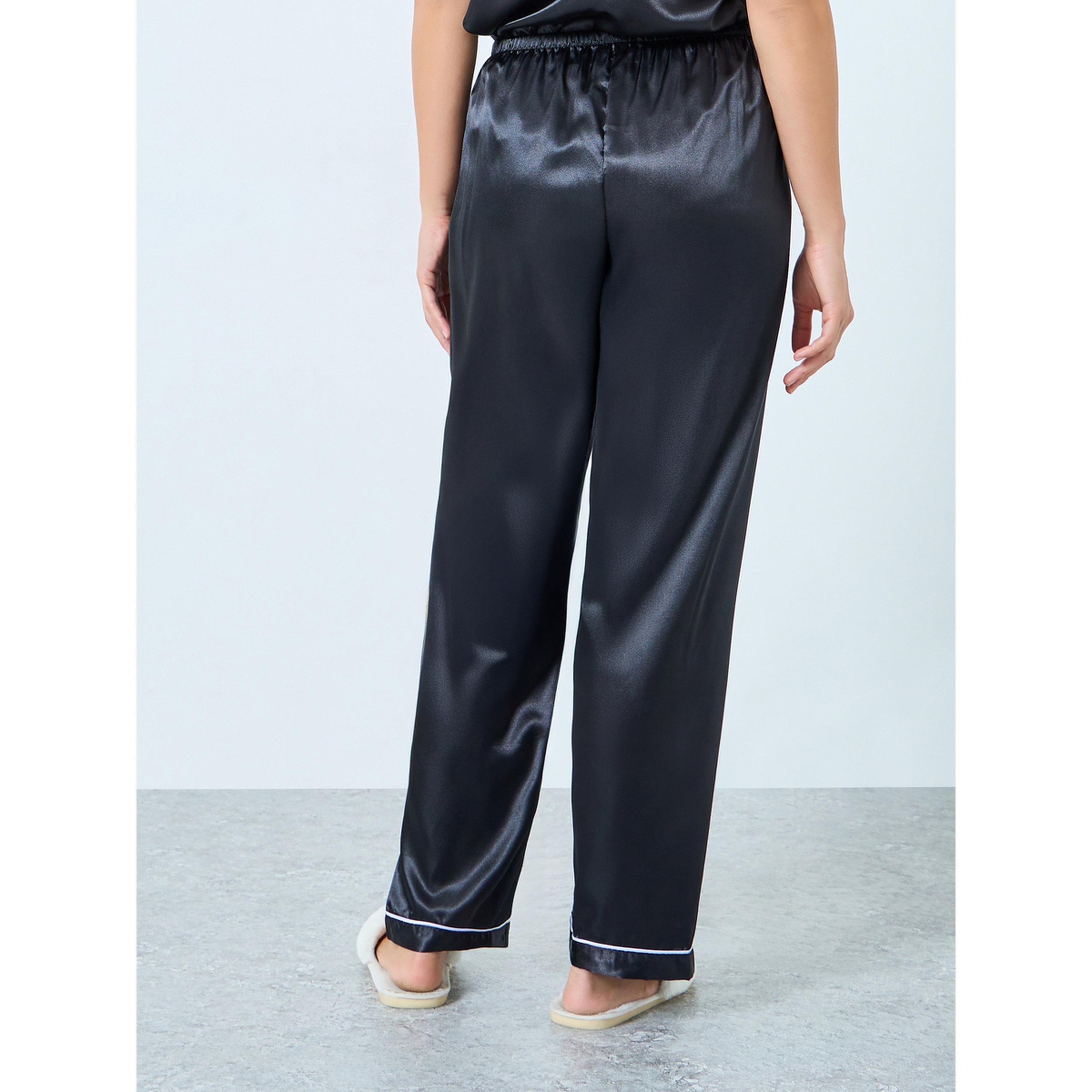 مجموعة من 3 قطع شورت وبنطال وبلوزة بتفاصيل أنابيب متباينة-women-clothing-nightwear-pyjamas-longsets-image-6