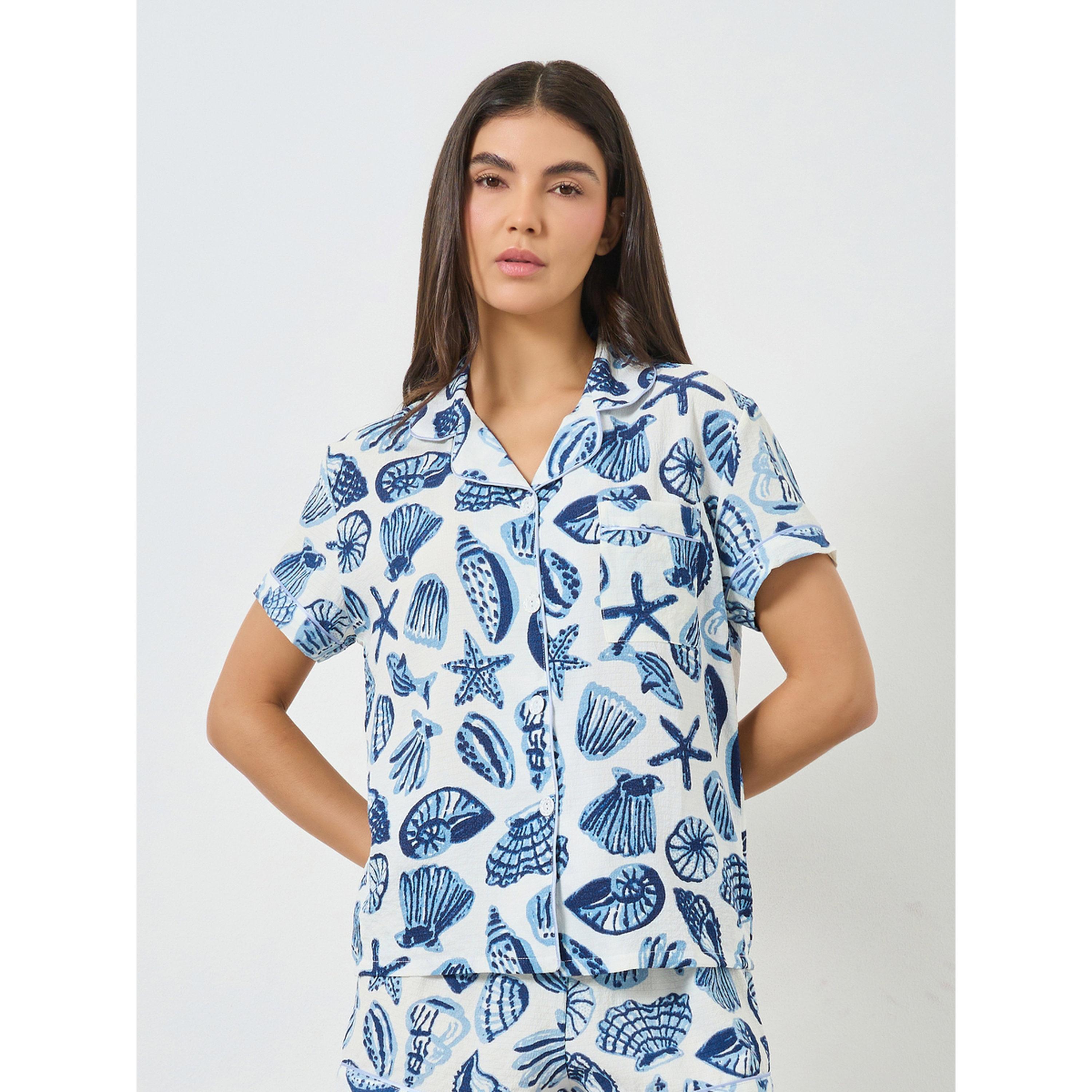 مجموعة من شورت وبلوزة بطبعة صدف-women-clothing-nightwear-pyjamas-shortsets-image-4