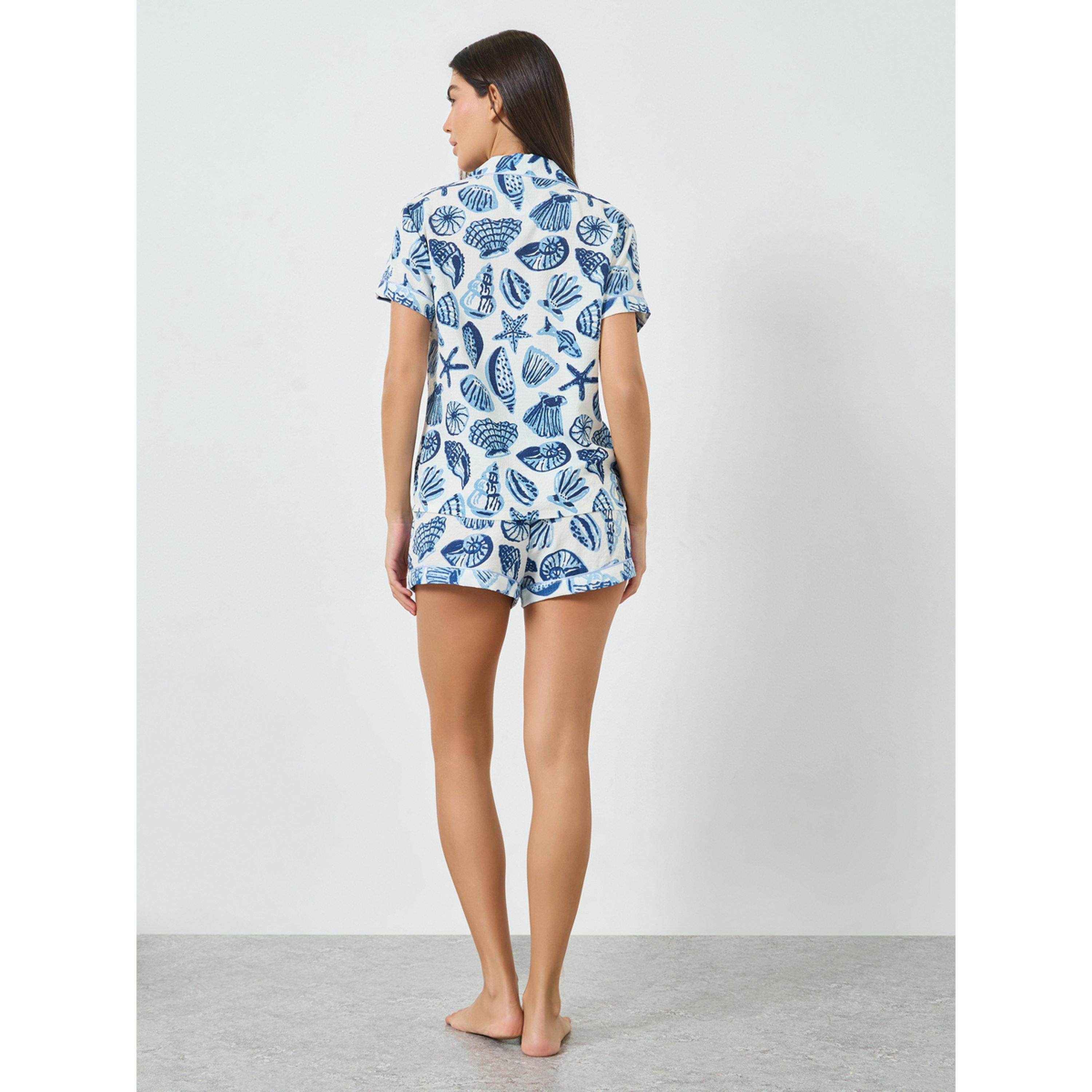 مجموعة من شورت وبلوزة بطبعة صدف-women-clothing-nightwear-pyjamas-shortsets-image-3
