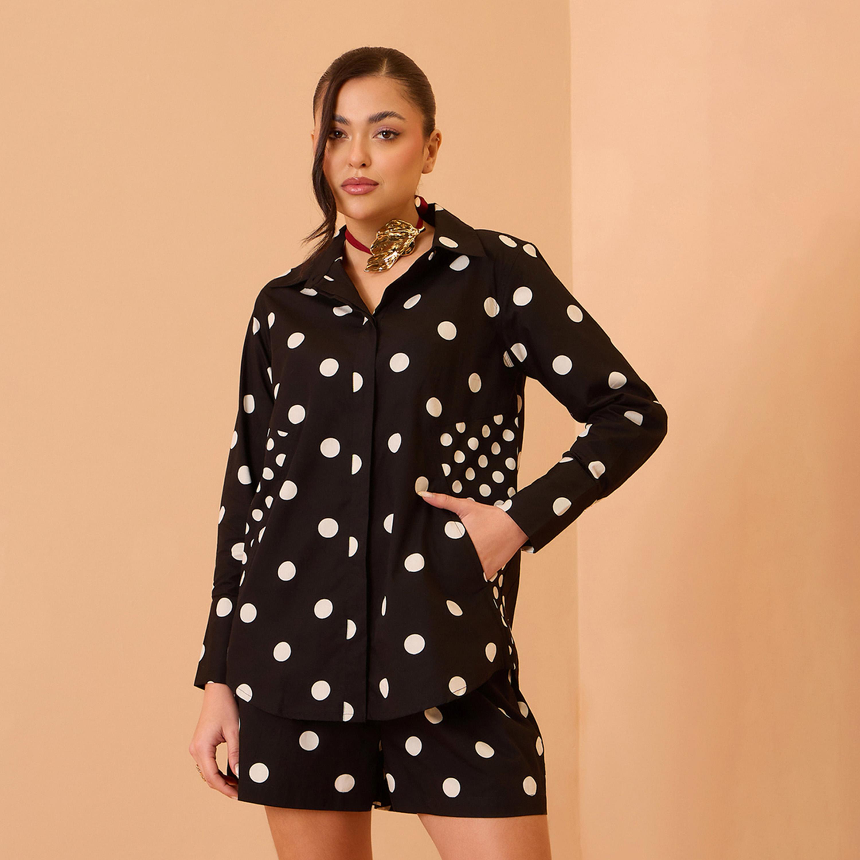 طقم منسق من شورت وبلوزة قطن بطبعة منقطة أسود-women-clothing-coordsets-image-1