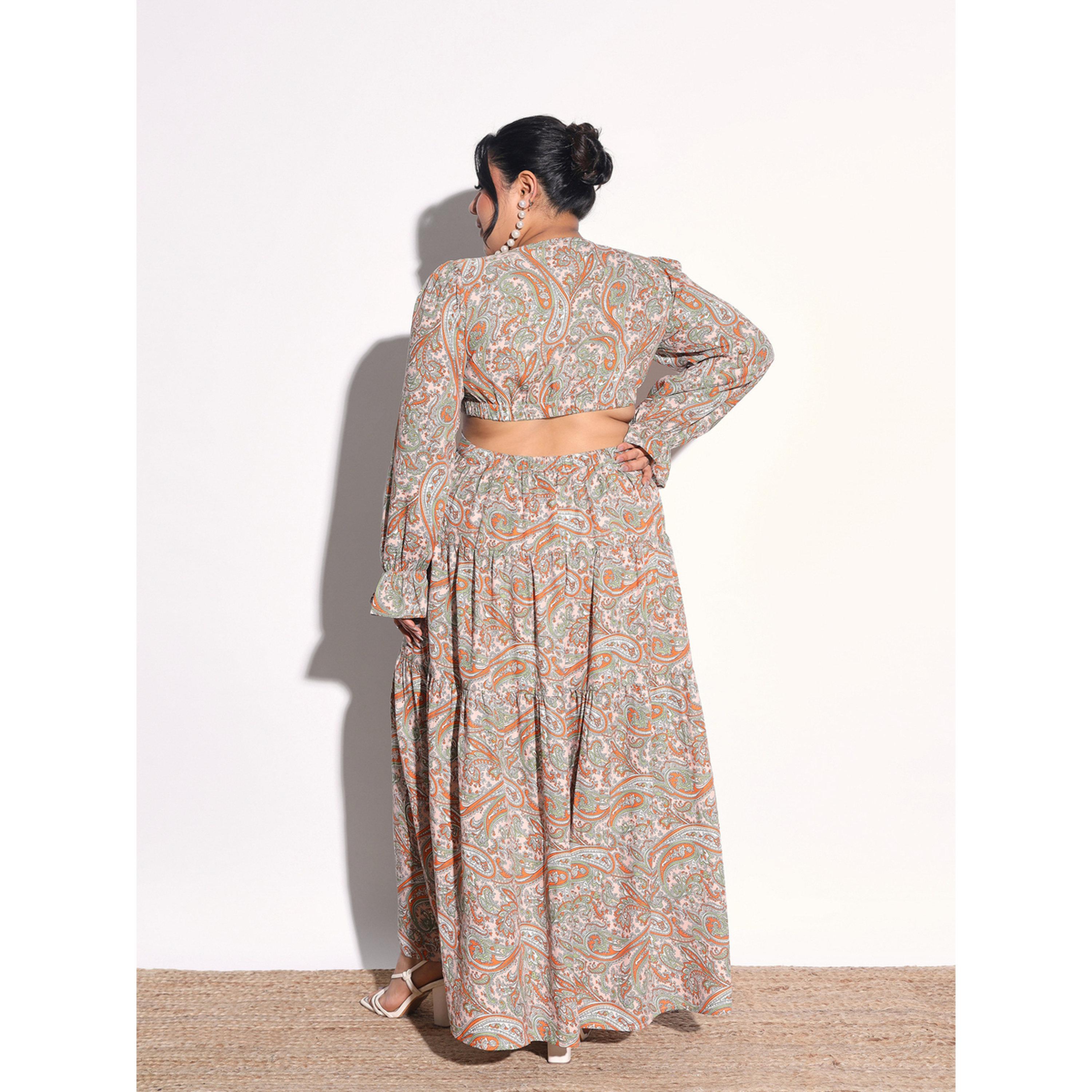 فستان طويل بطبعات بيزلي وتفاصيل فتحات بمقاس كبير-women-clothing-dresses-image-5