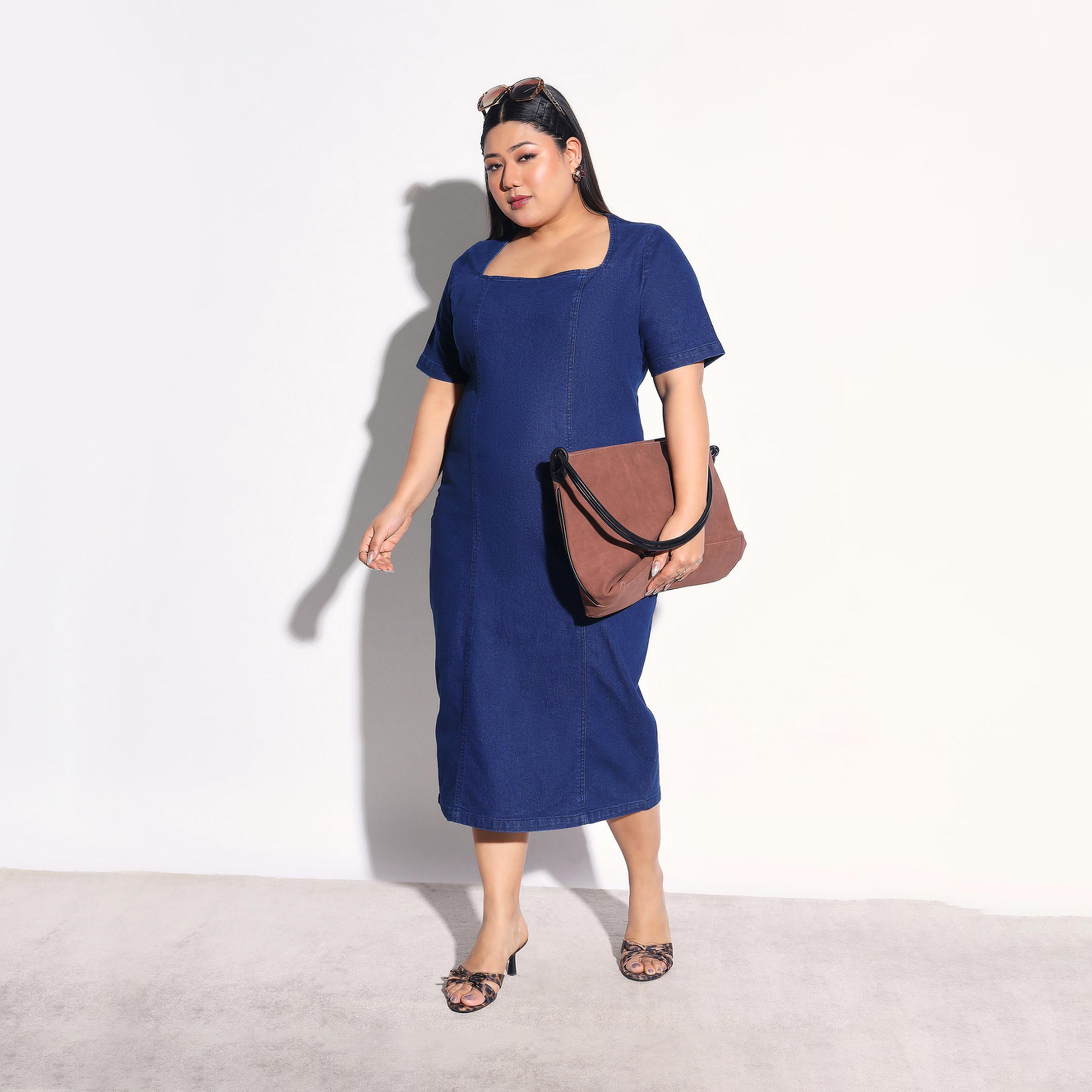 فستان ميدي ضيق دنيم بأكمام قصيرة مقاس كبير-women-clothing-dresses-image-4