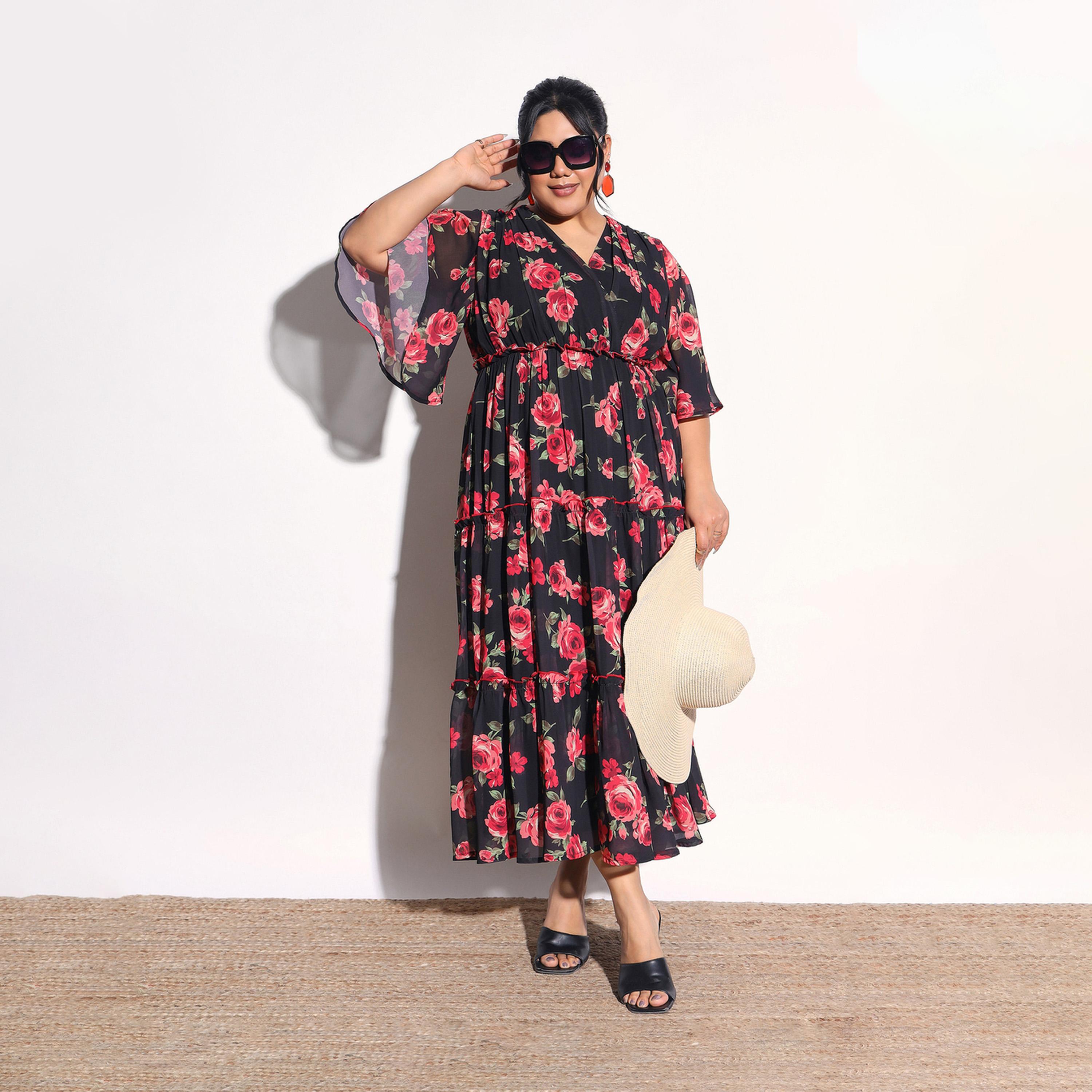 فستان طويل بطبقات وأكمام واسعة وطبعة زهور مقاس كبير-women-clothing-dresses-image-6