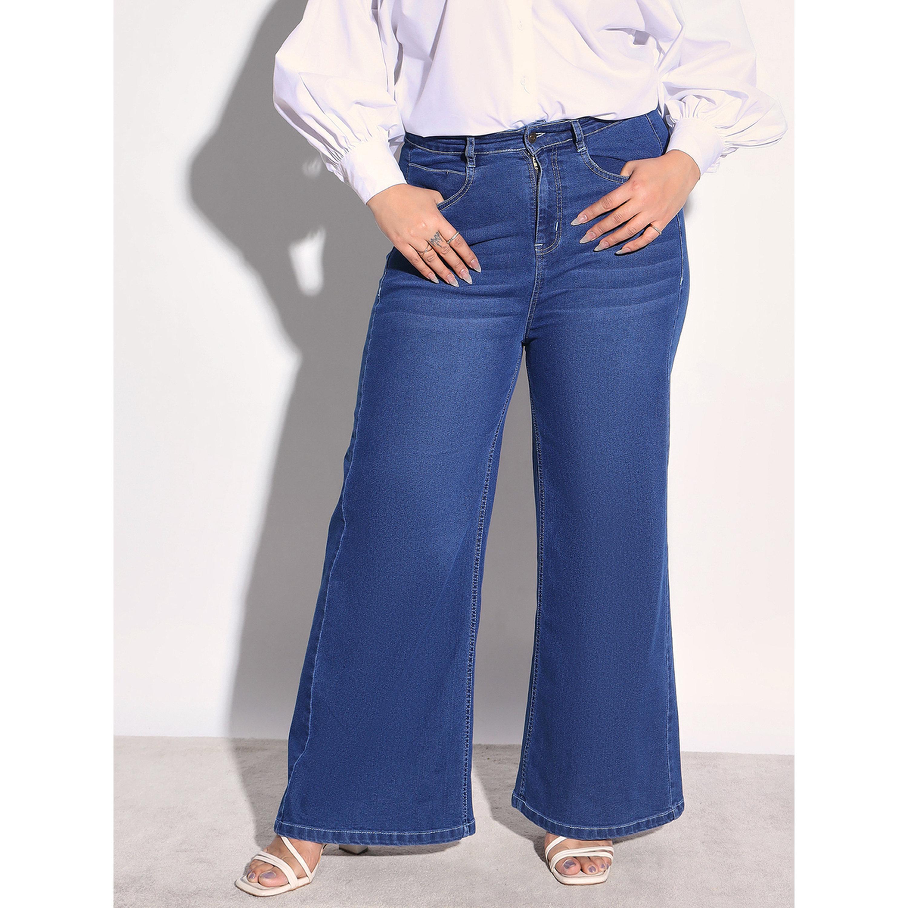 جينز بأرجل مستقيمة بمقاس كبير-women-clothing-bottoms-jeans-image-1
