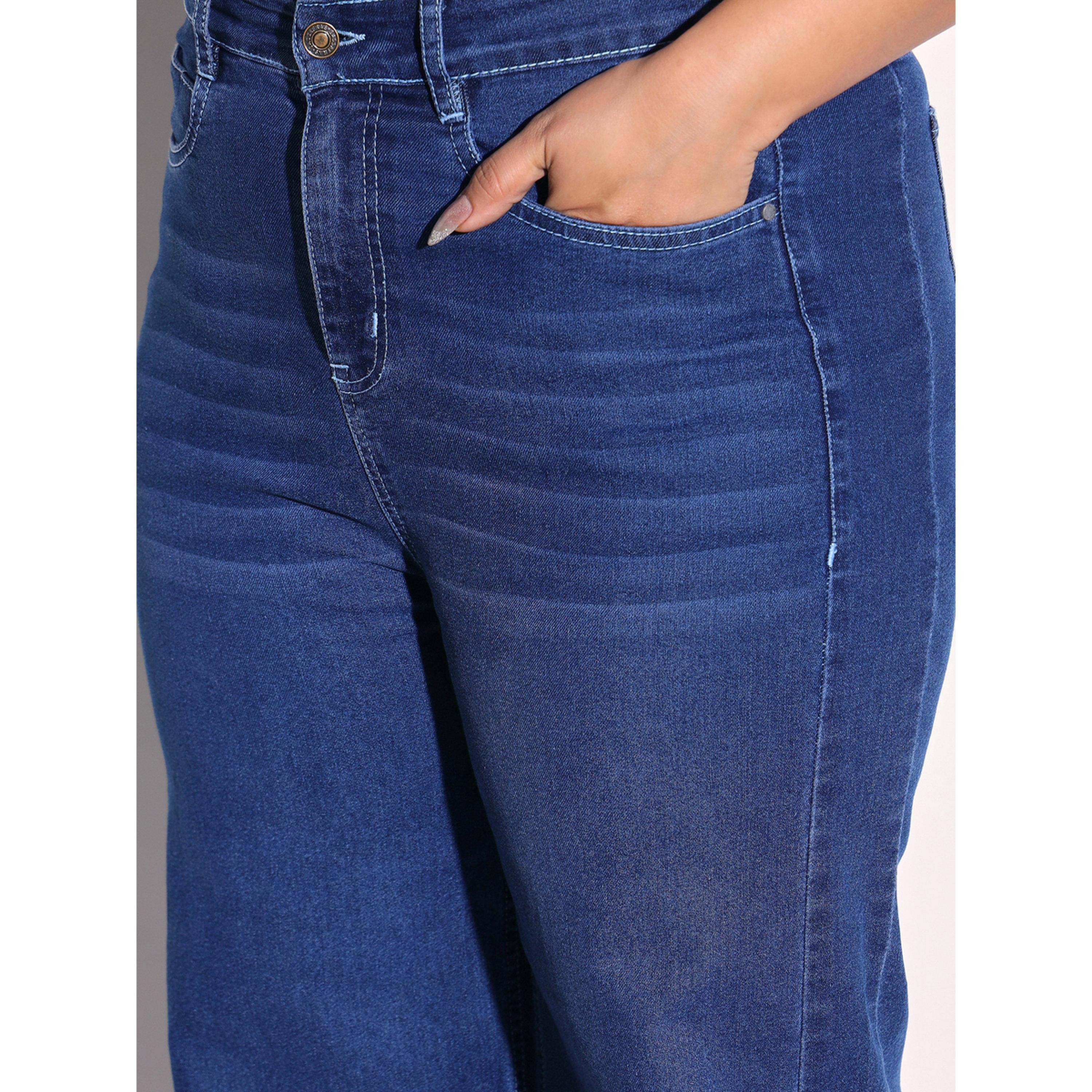 جينز بأرجل مستقيمة بمقاس كبير-women-clothing-bottoms-jeans-image-4