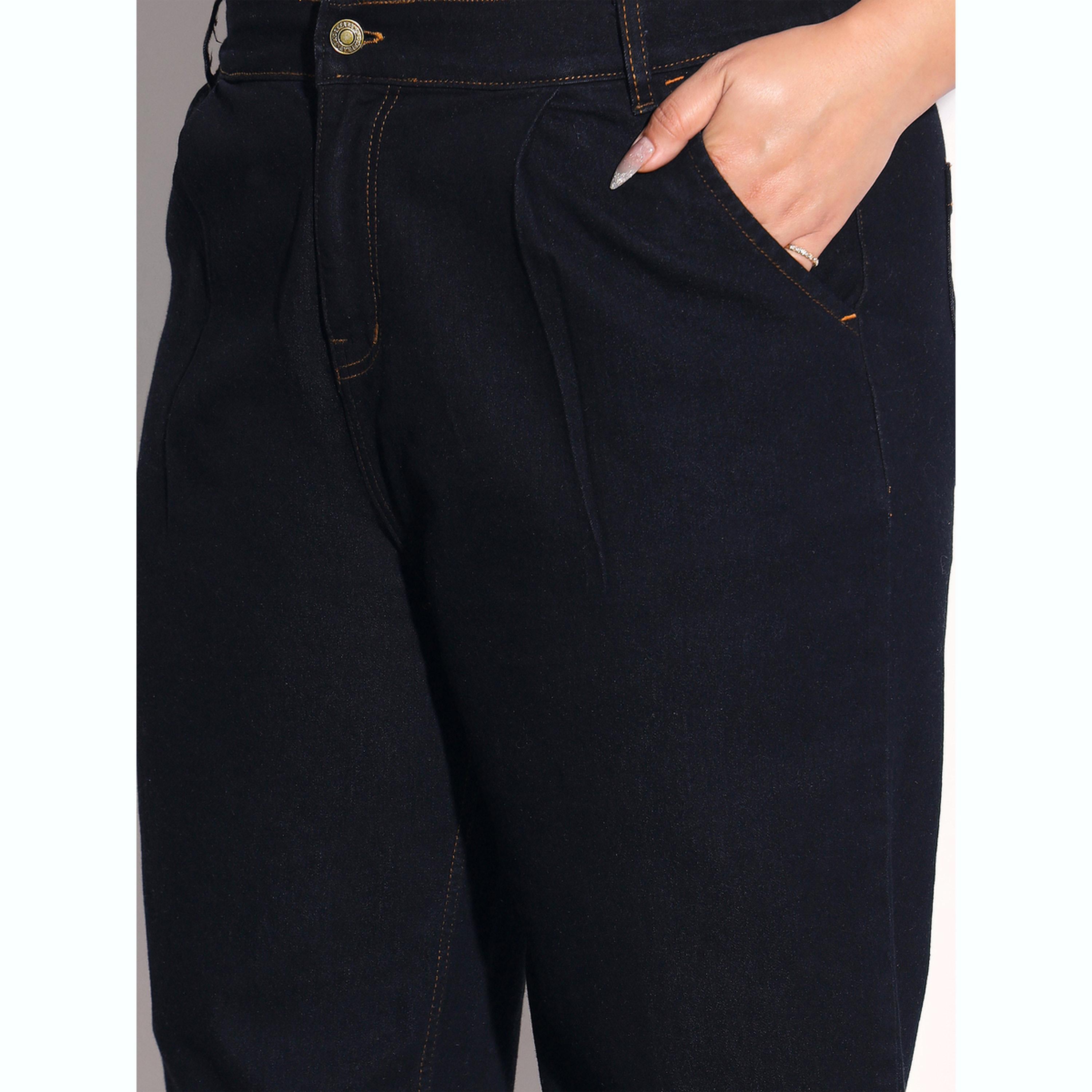مجموعة بمقاس كبير من جينز بقصة موم وبلوزة دنيم بلا أكمام-women-clothing-coordsets-image-5
