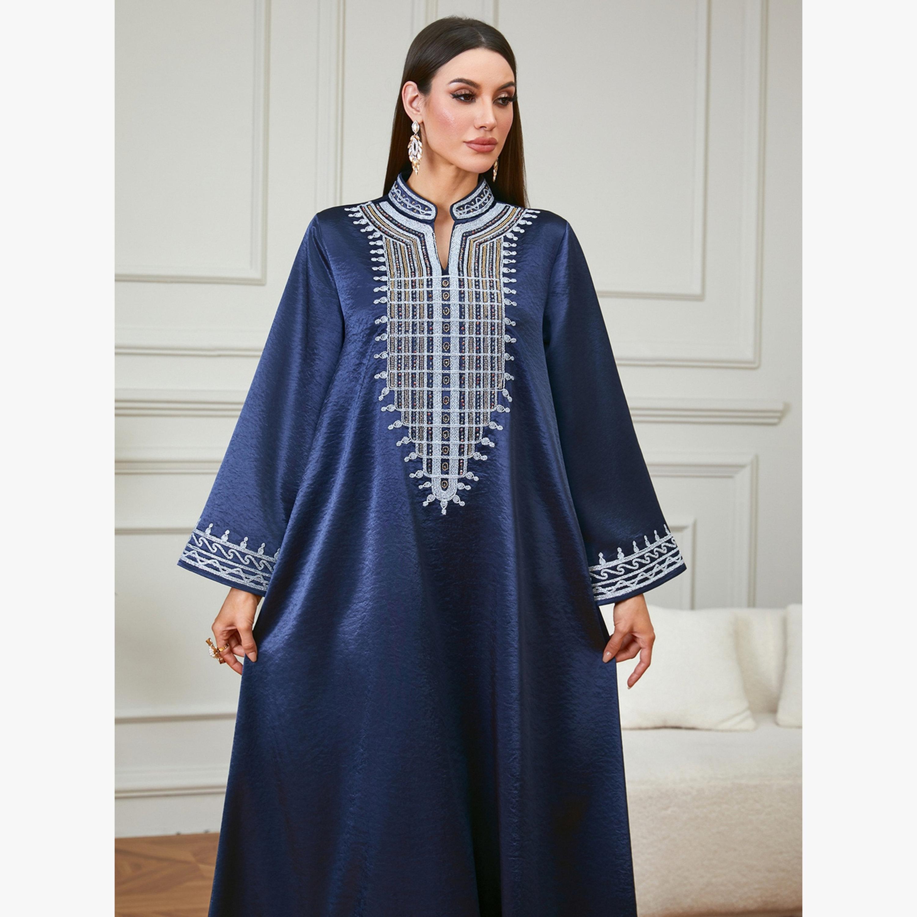 جلابية مطرزة بأكمام طويلة-women-arabicclothing-jalabiyas-image-3