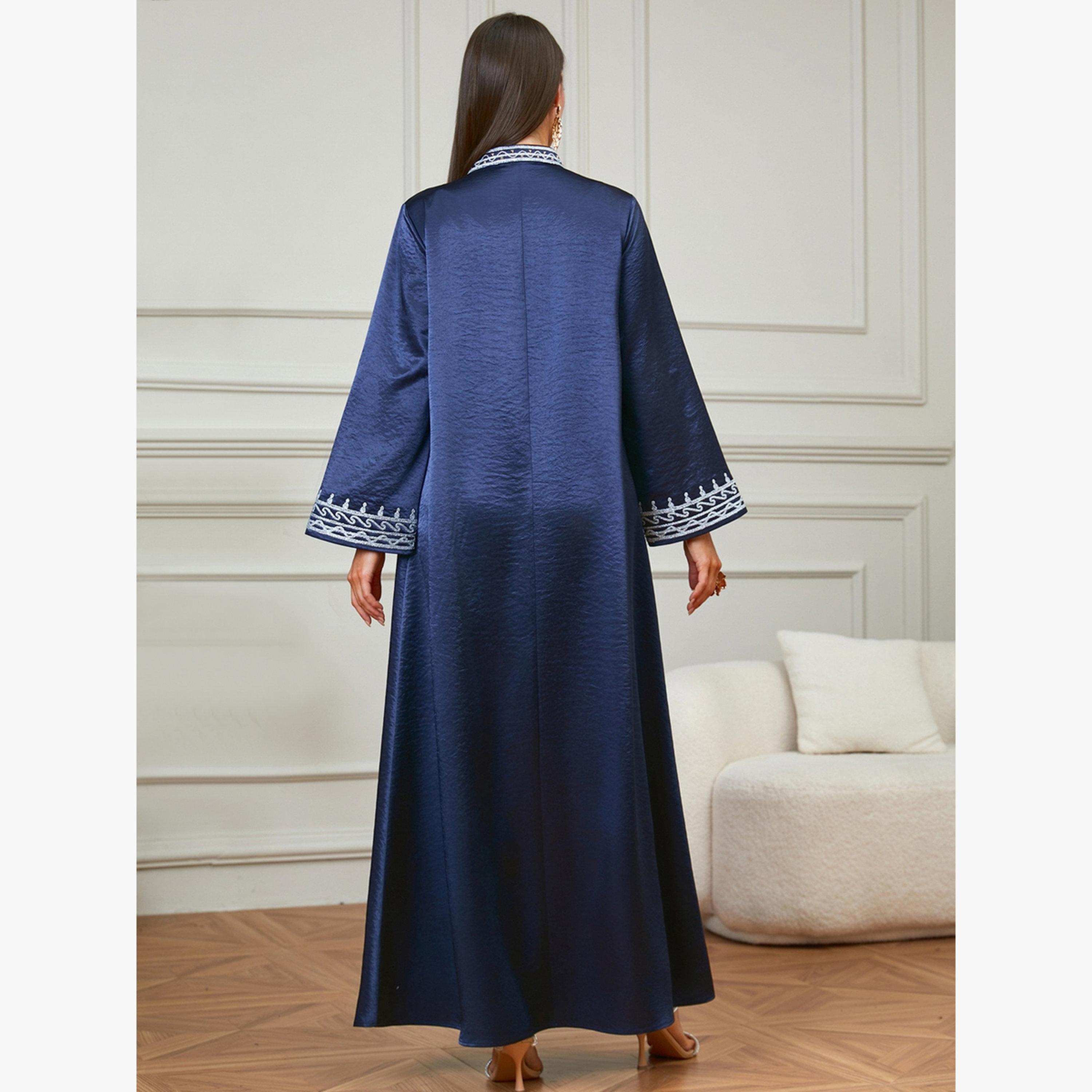 جلابية مطرزة بأكمام طويلة-women-arabicclothing-jalabiyas-image-4