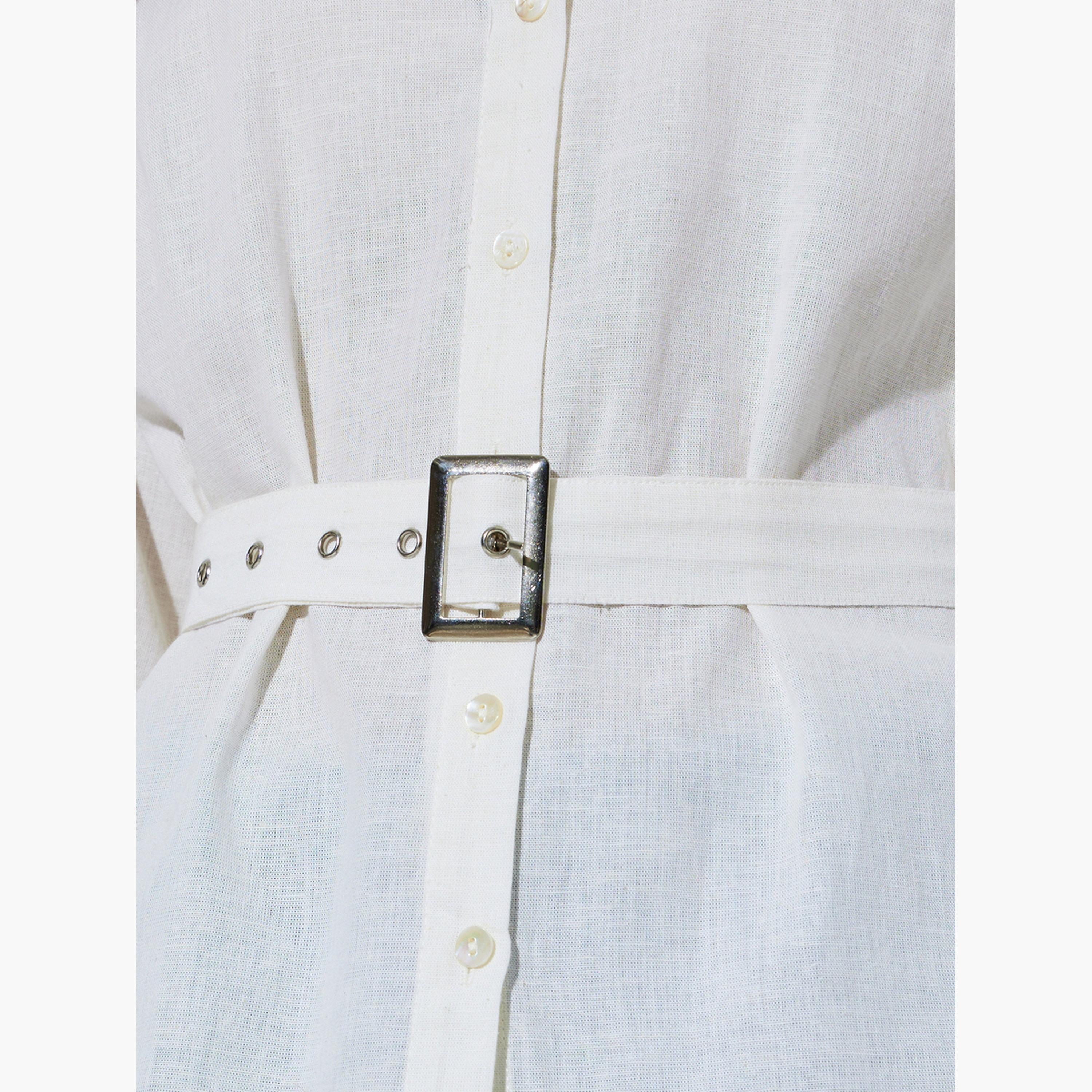 قميص واسع بأكمام طويلة وحزام قماش بلون سادة لون أوف وايت-women-clothing-shirtsandblouses-shirts-image-5