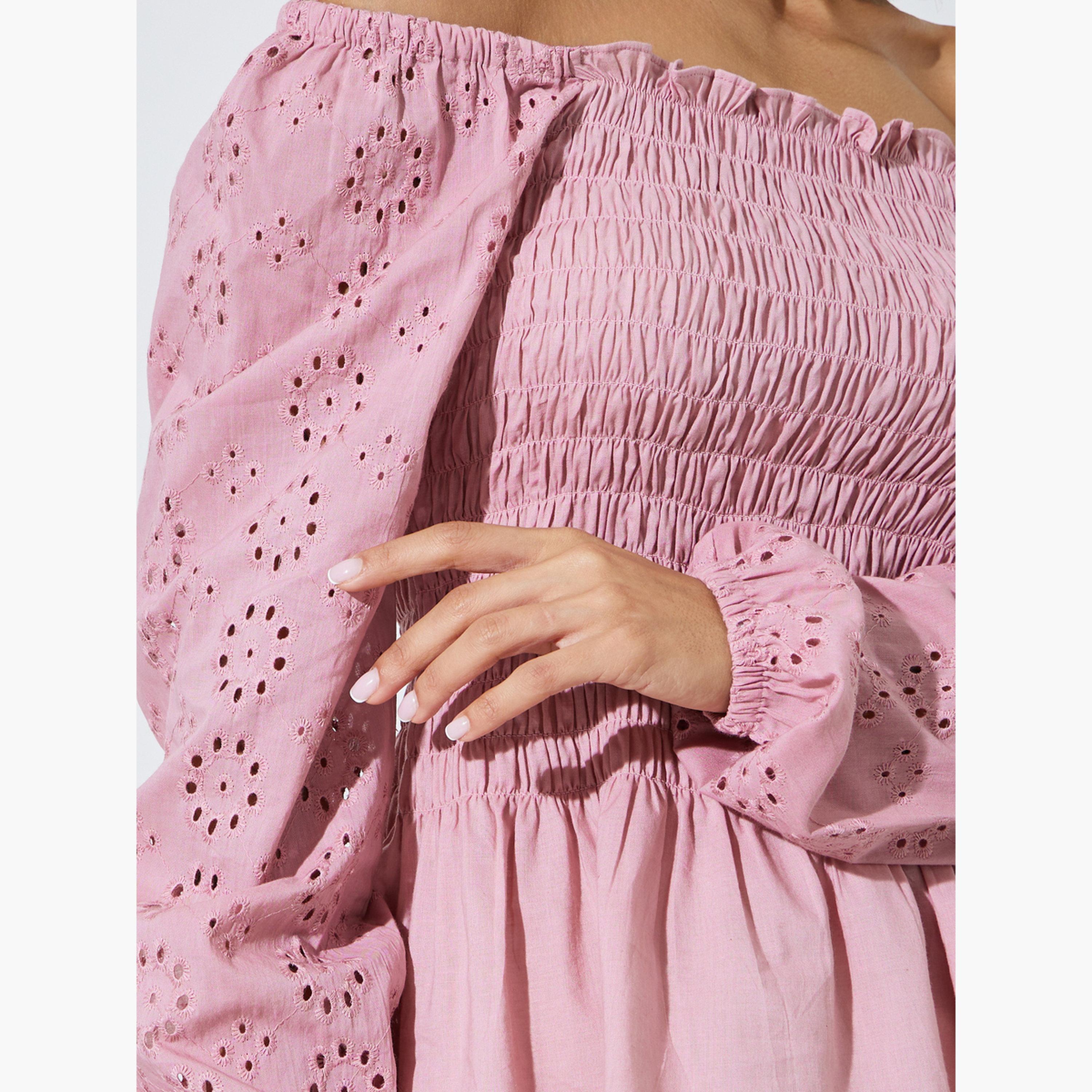 ستايلي - بلوزة قطنية وردية مكشوفة الكتفين بتصميم مكشكش-women-clothing-shirtsandblouses-blouses-image-5