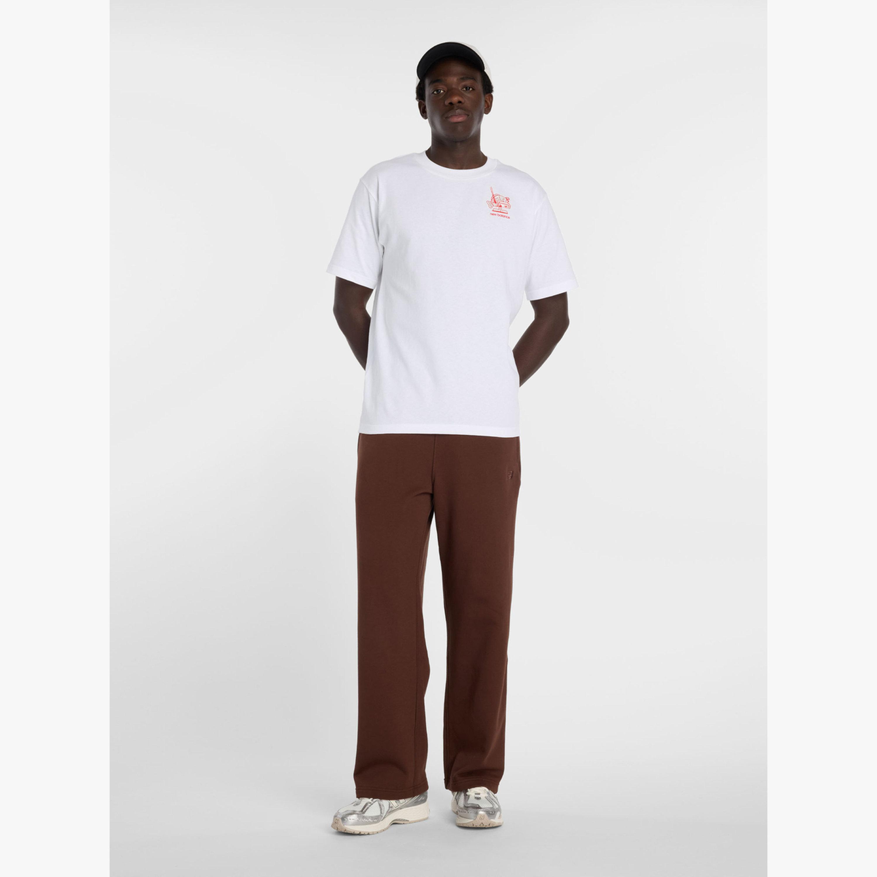 تيشيرت قصة مريحة بطبعة جرافيك-men-clothing-tshirtsandpolos-tshirts-image-2