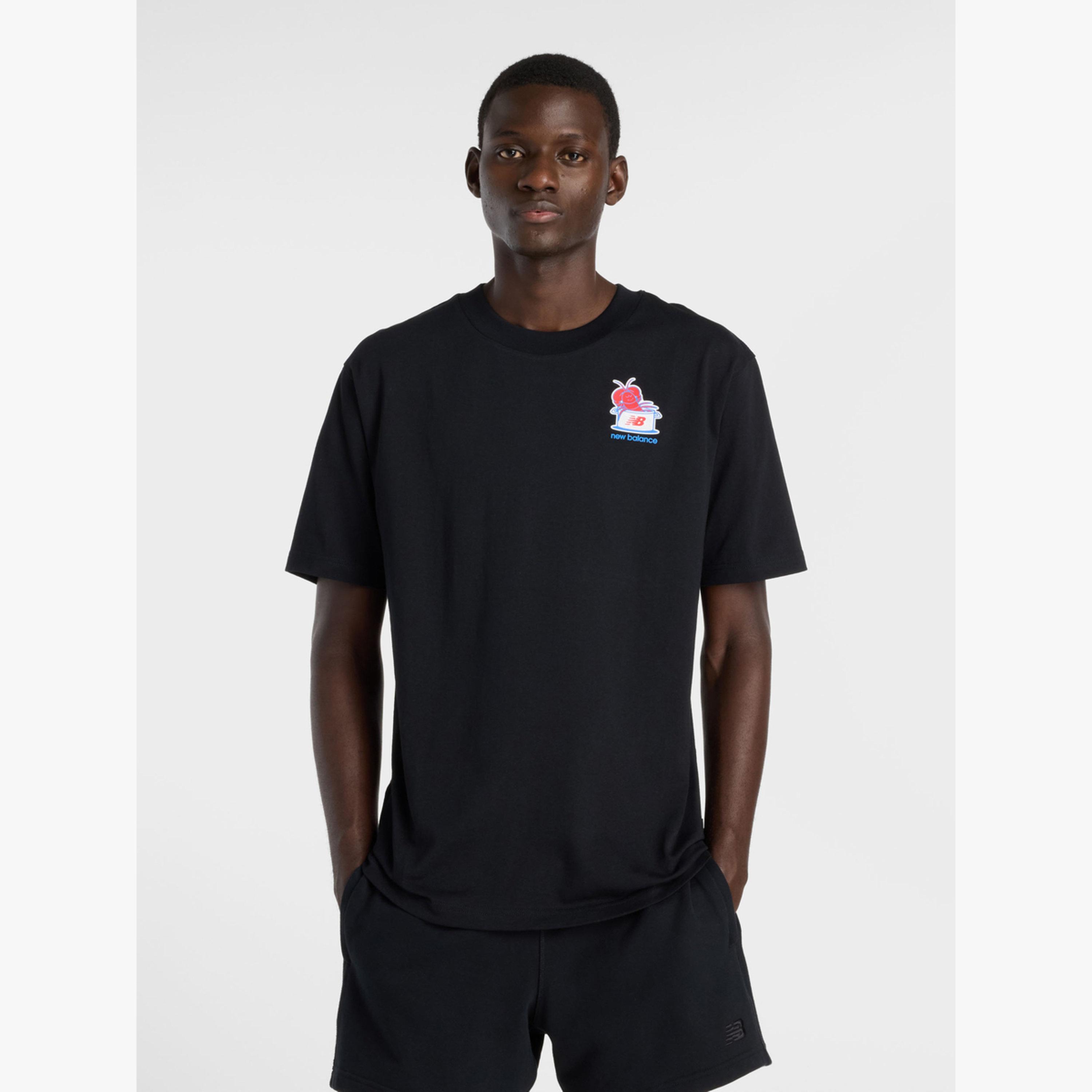 New Balance Black Graphic Print Cotton T-Shirt-men-clothing-tshirtsandpolos-tshirts-image-1