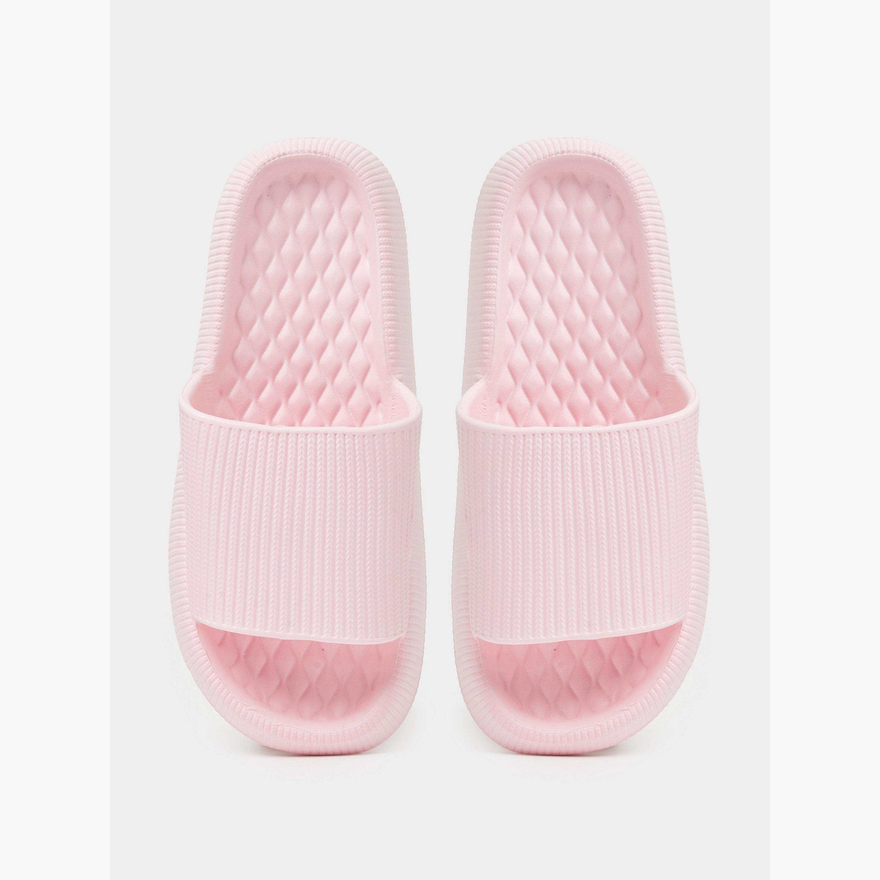 صندل سلايد مريح بتفاصيل بارزة الملمس باللون الوردي-women-shoes-flats-slides-image-3