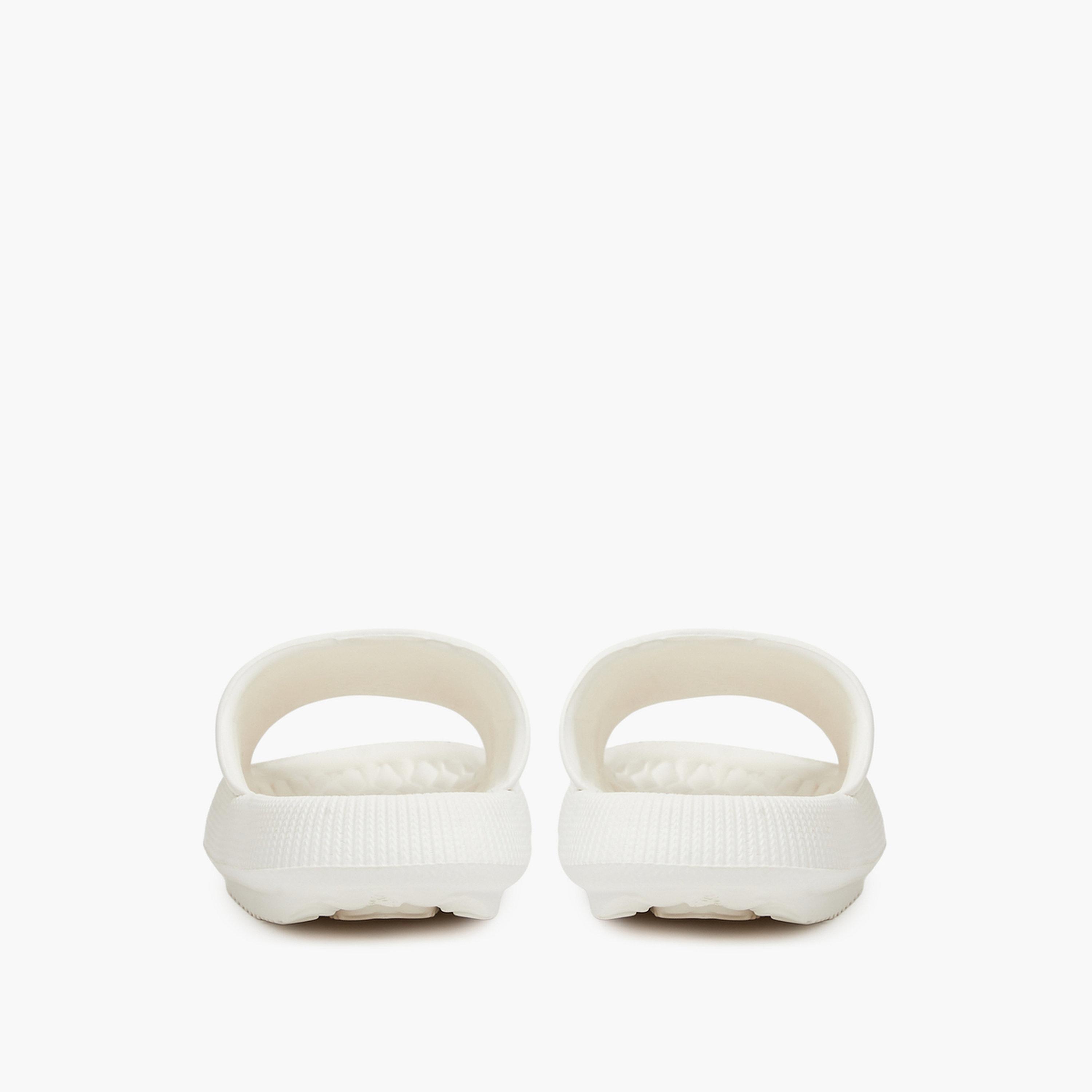 صندل سلايد بمقدمة مفتوحة بتفاصيل بارزة الملمس باللون الأبيض-women-shoes-flats-slides-image-5