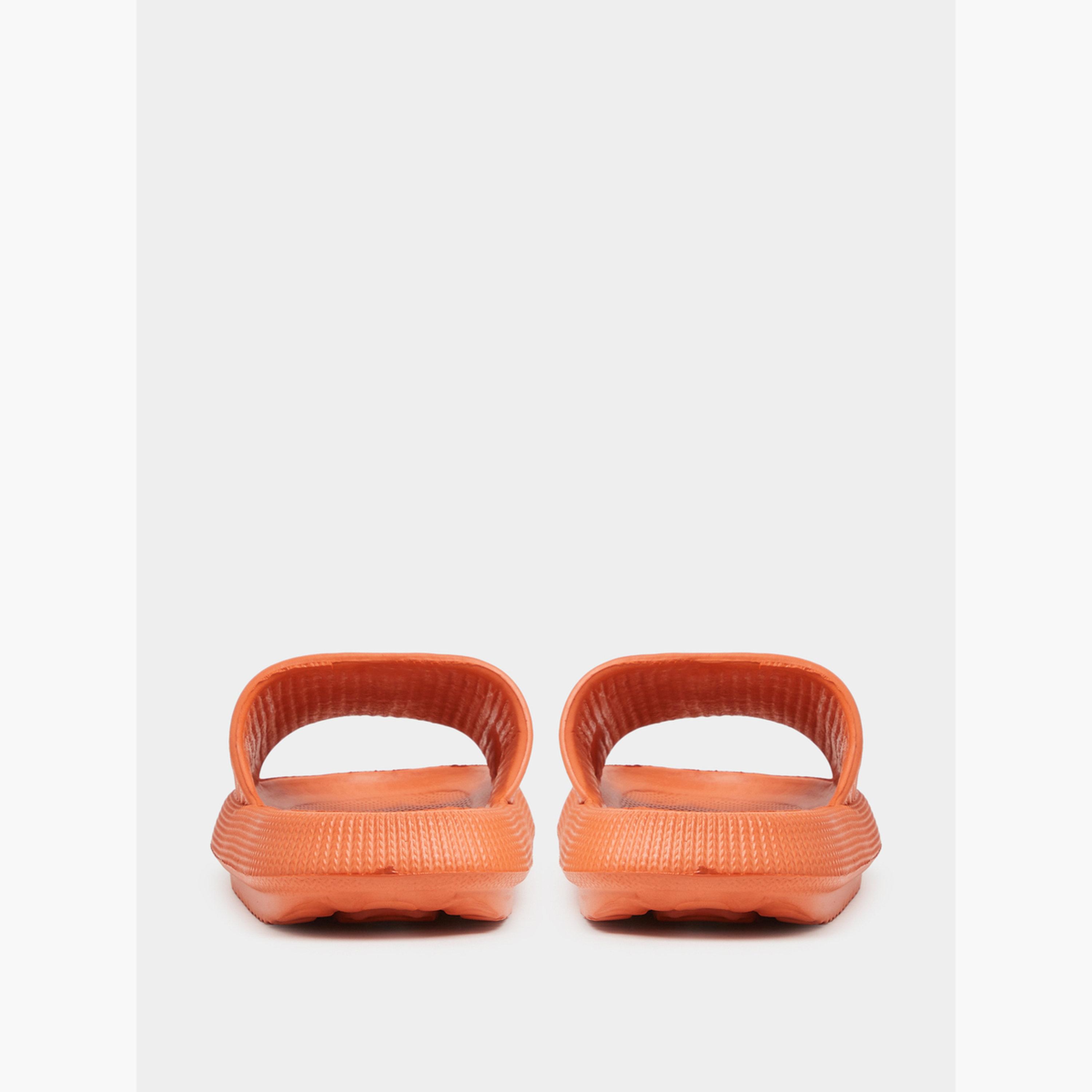 صندل سلايد بمقدمة مفتوحة بتفاصيل بارزة الملمس باللون البرتقالي-women-shoes-flats-slides-image-5