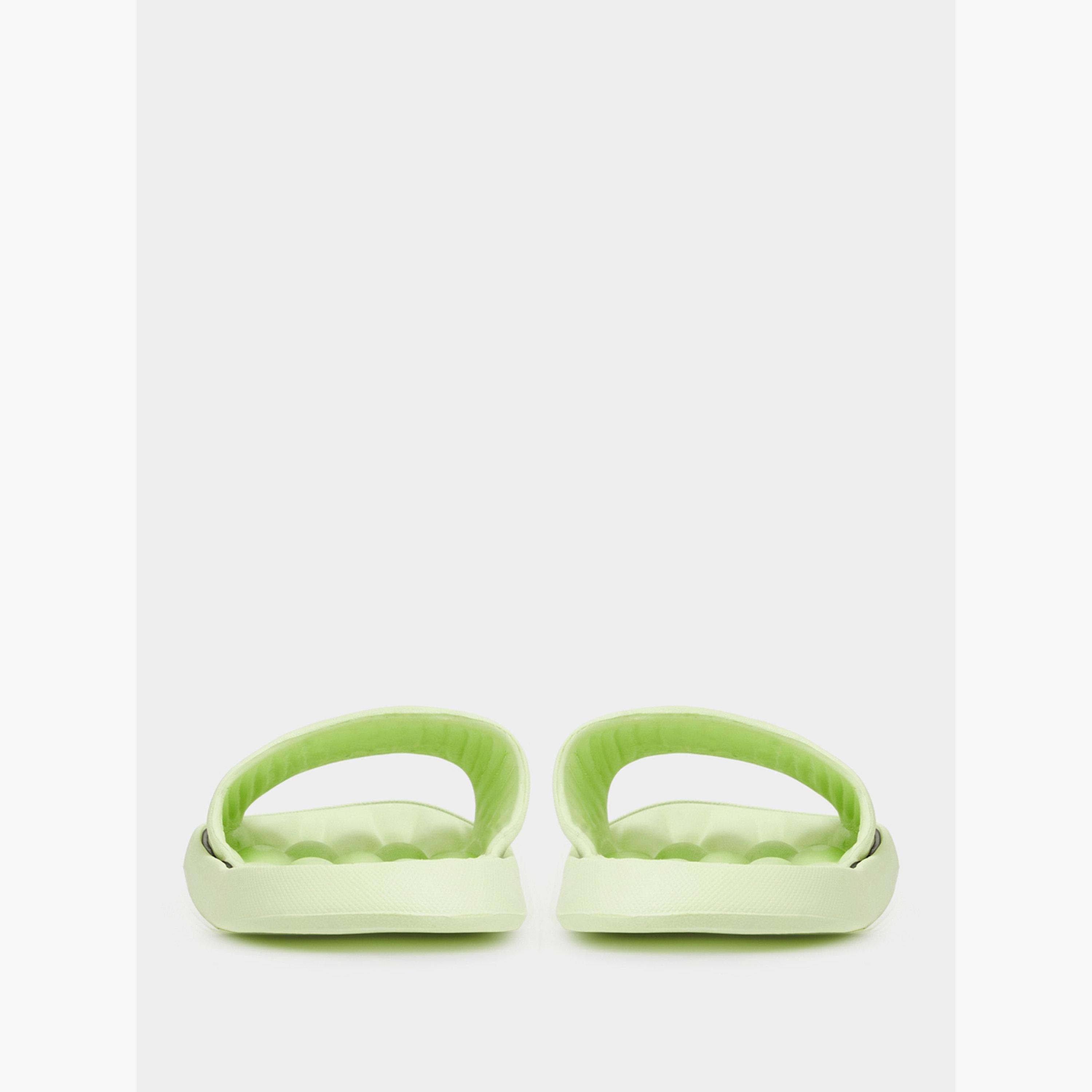 صندل سلايد بحواف متباينة باللون الأخضر-women-shoes-flats-slides-image-5