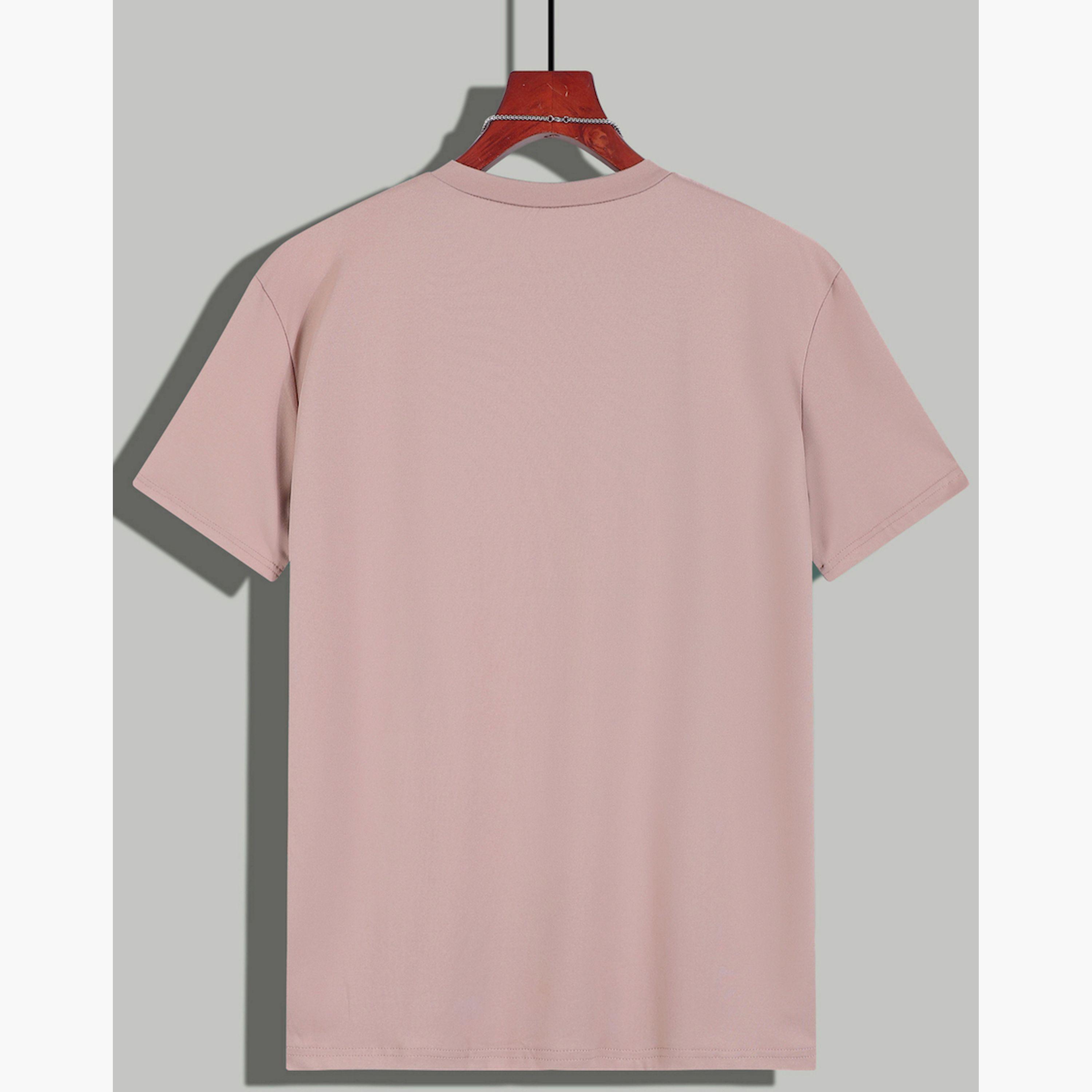 طقم منسق من تيشيرت ياقة دائرية بأكمام قصيرة وشورت بطبعة شعار للرجال-men-clothing-coordsets-image-4