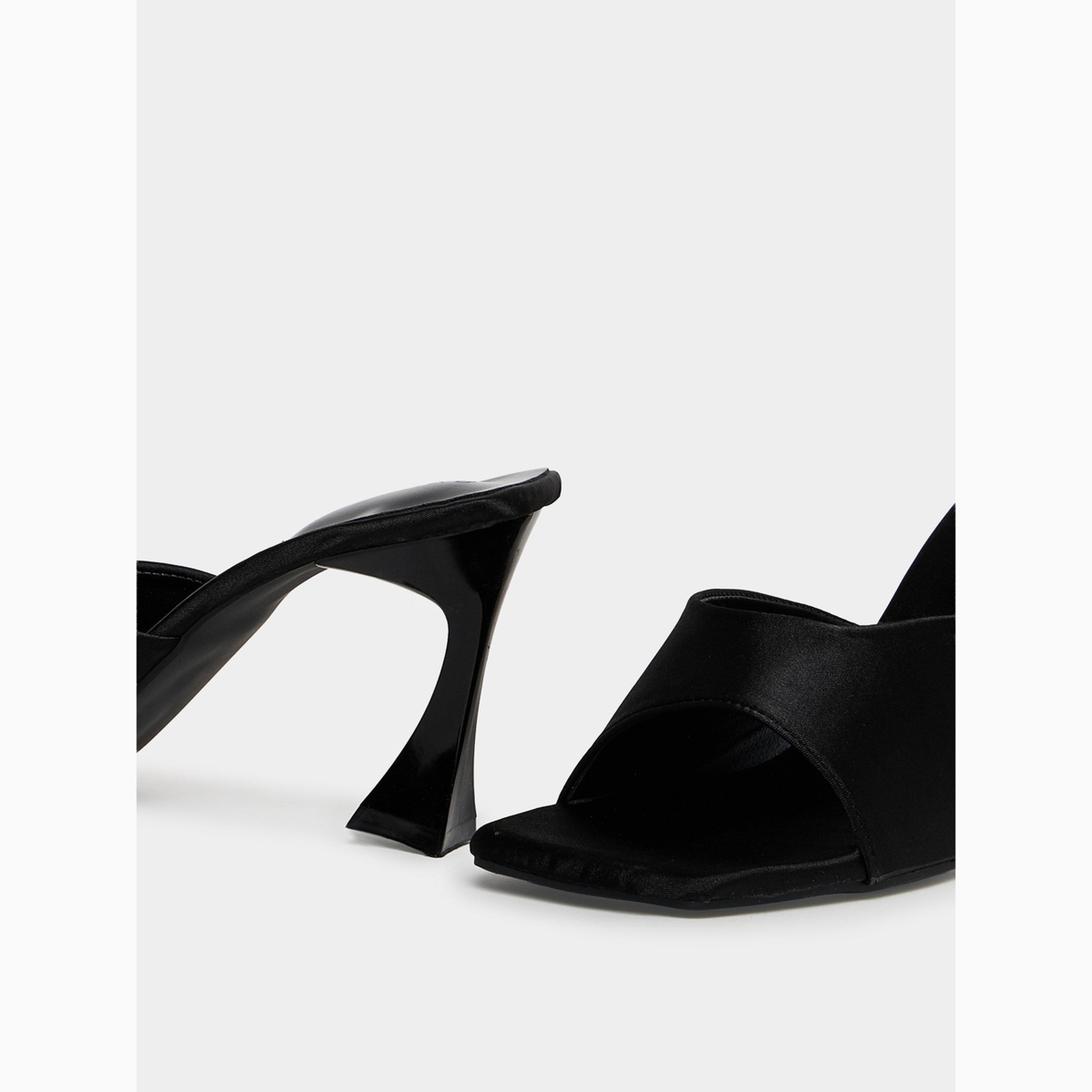 صندل كعب متوسط من الستان-women-shoes-sandals-heeled-image-3
