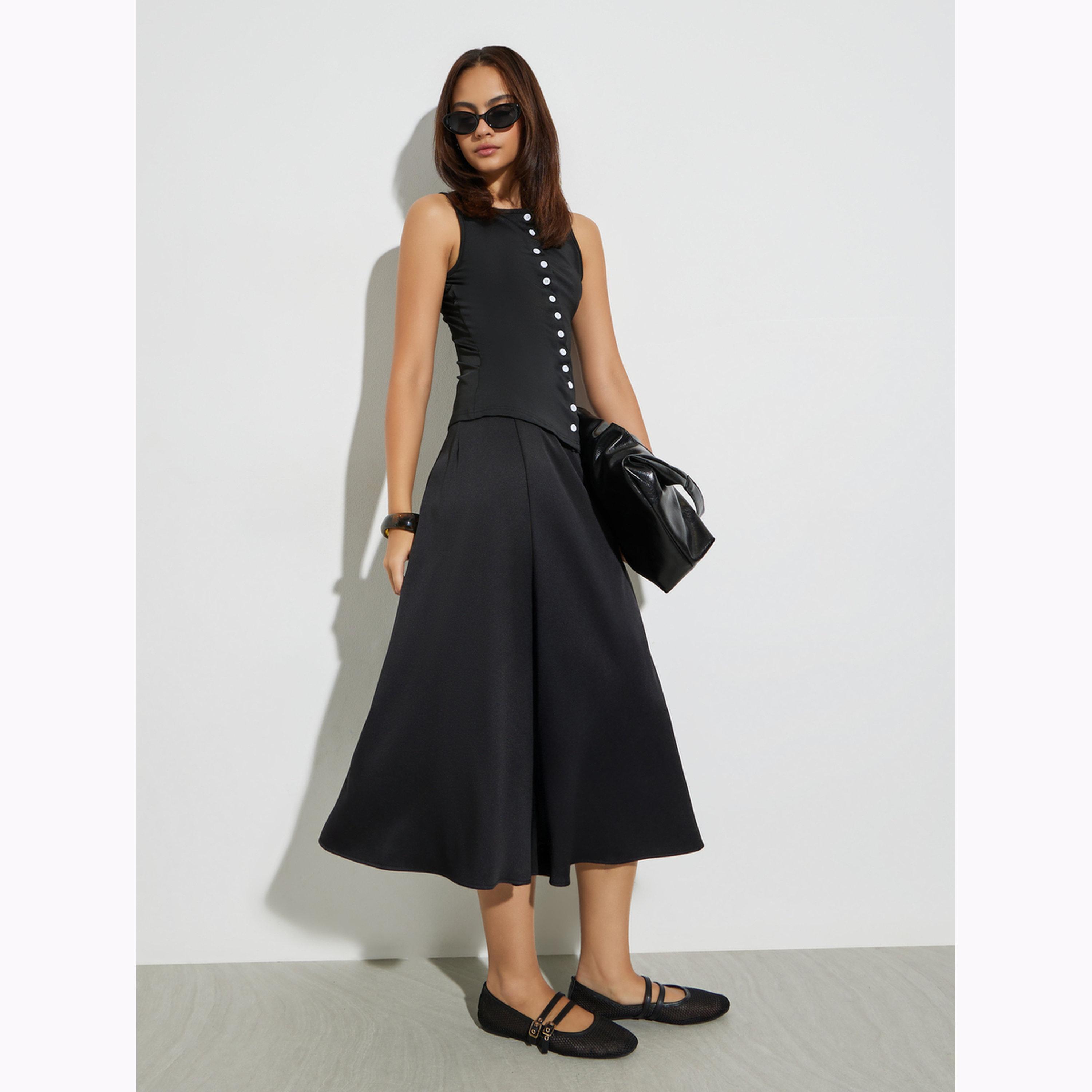 بلوزة بدون أكمام بأزرار بلون أسود-women-clothing-shirtsandblouses-blouses-image-2