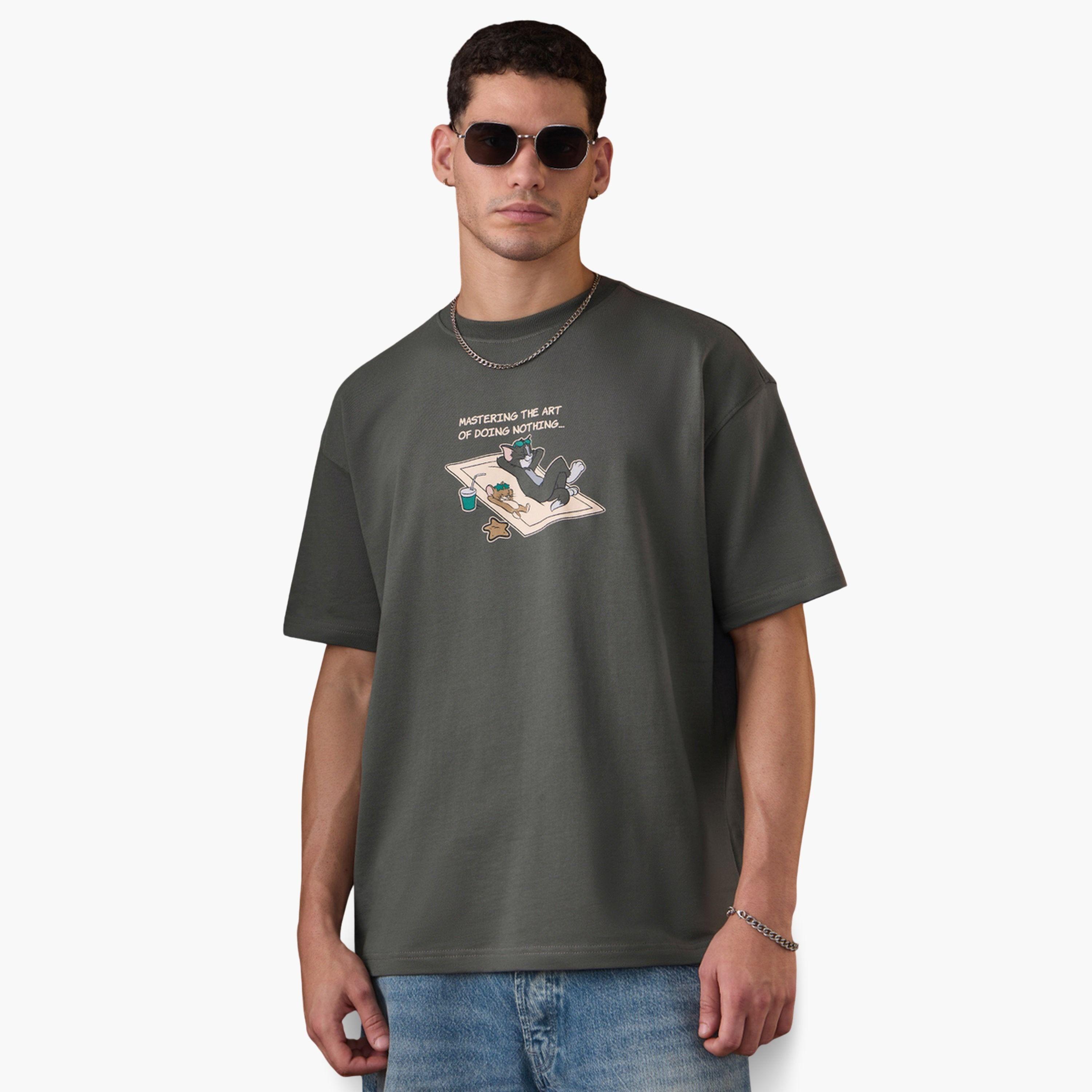 تيشيرت فضفاض بطبعة توم وجيري-men-clothing-tshirtsandpolos-tshirts-image-1