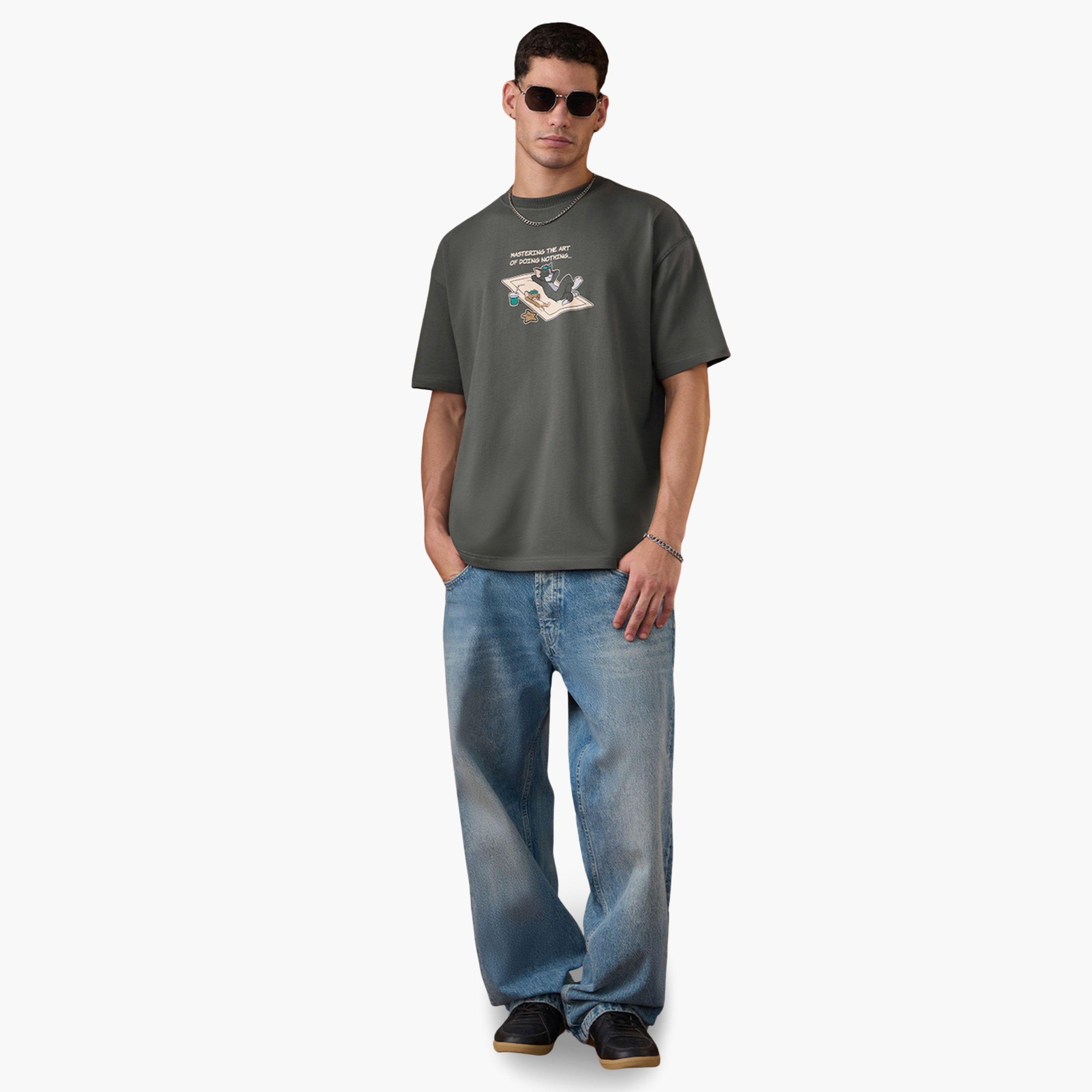تيشيرت فضفاض بطبعة توم وجيري-men-clothing-tshirtsandpolos-tshirts-image-2