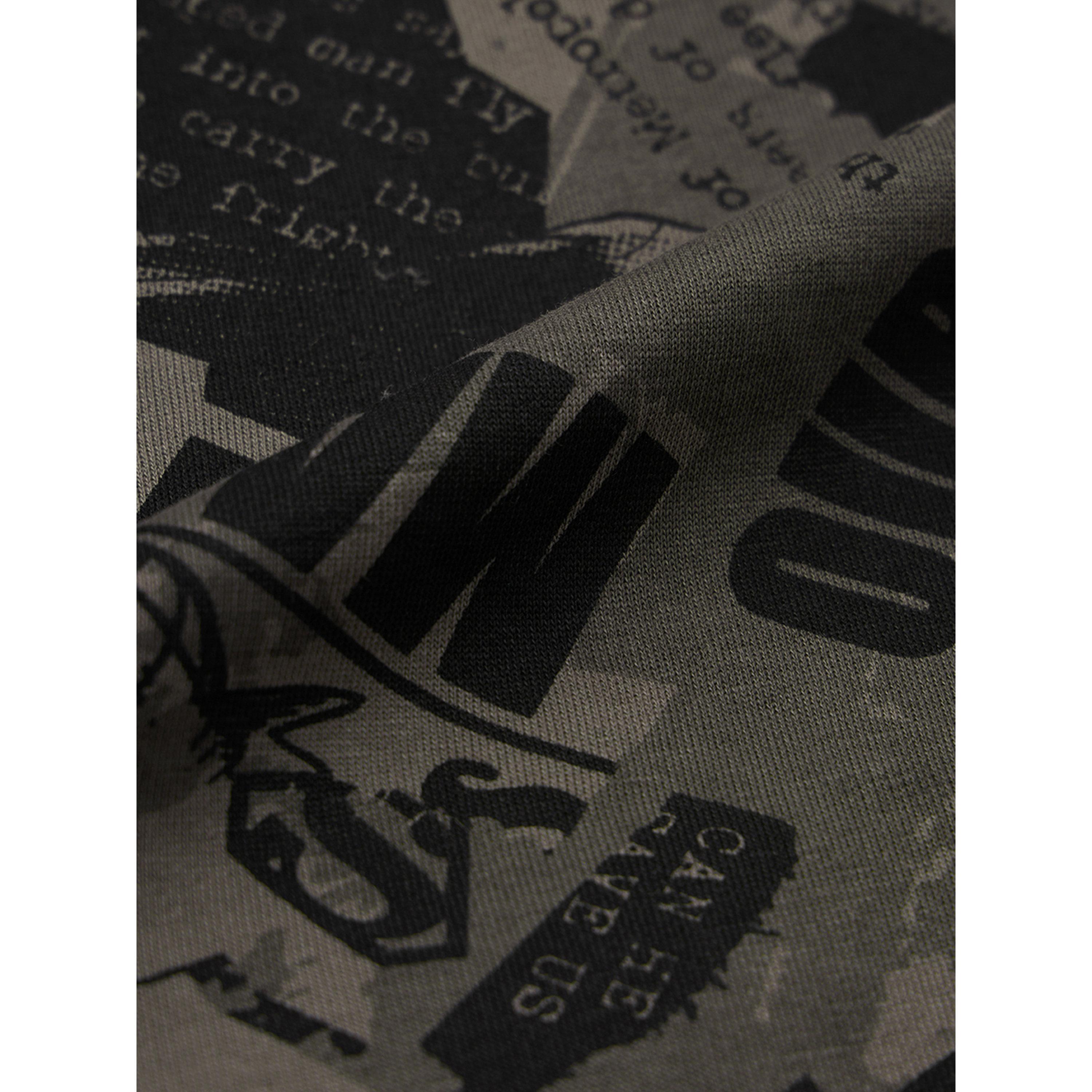 The Souled Store X Styli Grey Superman Newsprint Oversized T-Shirt-men-clothing-tshirtsandpolos-tshirts-image-2