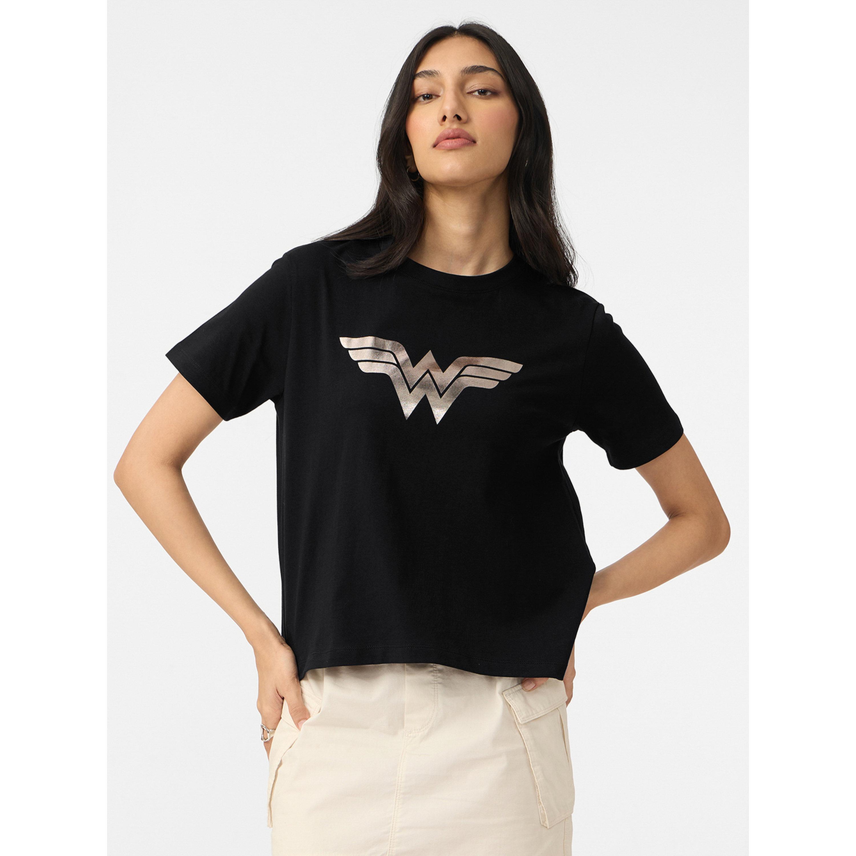 تيشيرت بشعار وندر وومان وقصة مربعة-women-clothing-tshirts-image-1